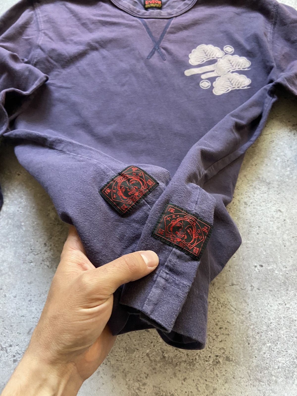 Evisu Vintage Sun Faded Evisu longsleeve t-shirt big logo Size US XL / EU 56 / 4 - 7 Thumbnail