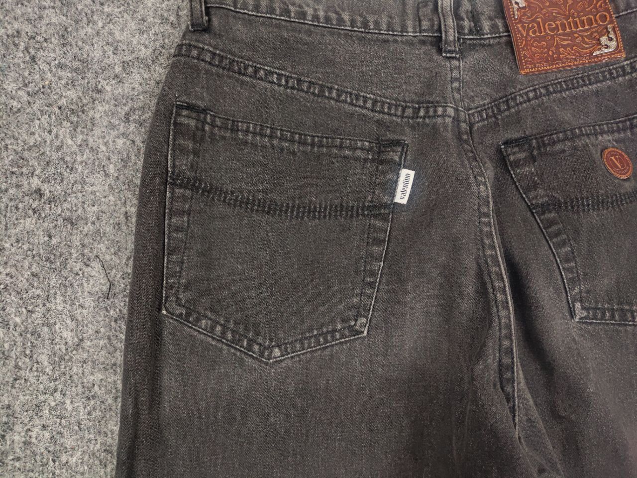 Valentino Vintage 80's Valentino Authentic Mom Dark Gray denim Jeans Size 29" - 9 Thumbnail