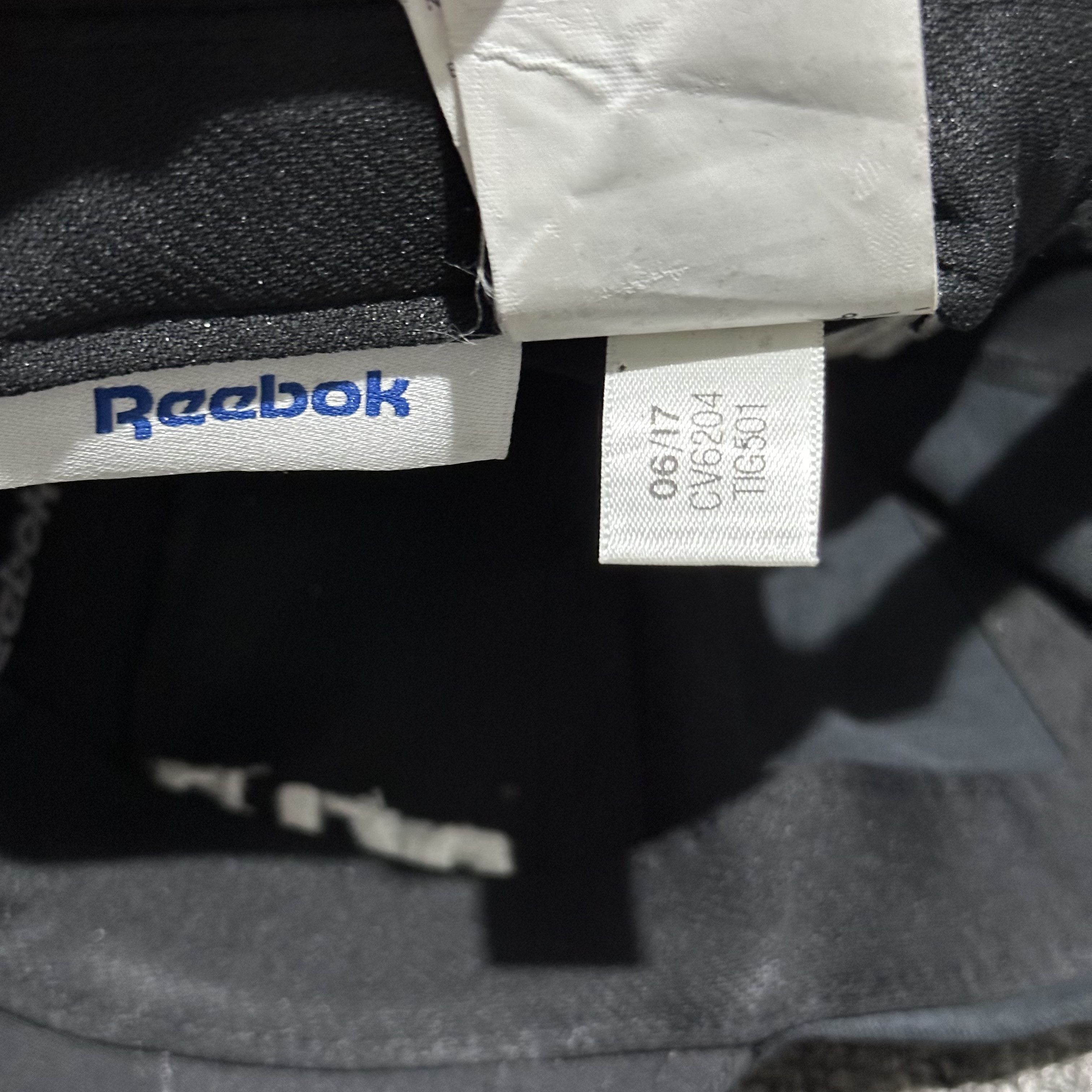 Reebok × Vetements AW17 Runway Vetements Reebok Reconstructed Hat Size ONE SIZE - 8 Thumbnail