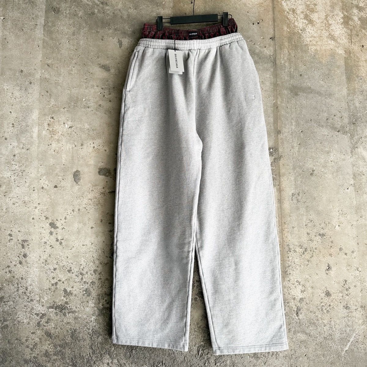 Balenciaga FW21 Trompe L’oeil Double Waist Hybrid Boxer Sweatpants Size US 36 / EU 52 - 3 Thumbnail