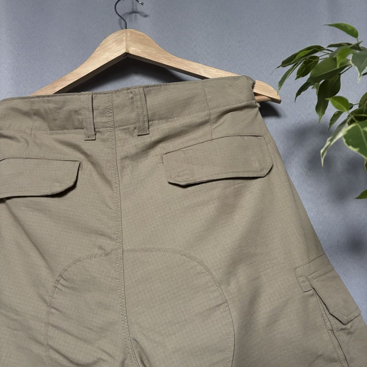 Dickies Dickies cargo shorts beige large 34 streetwear rare Size US 34 / EU 50 - 4 Thumbnail