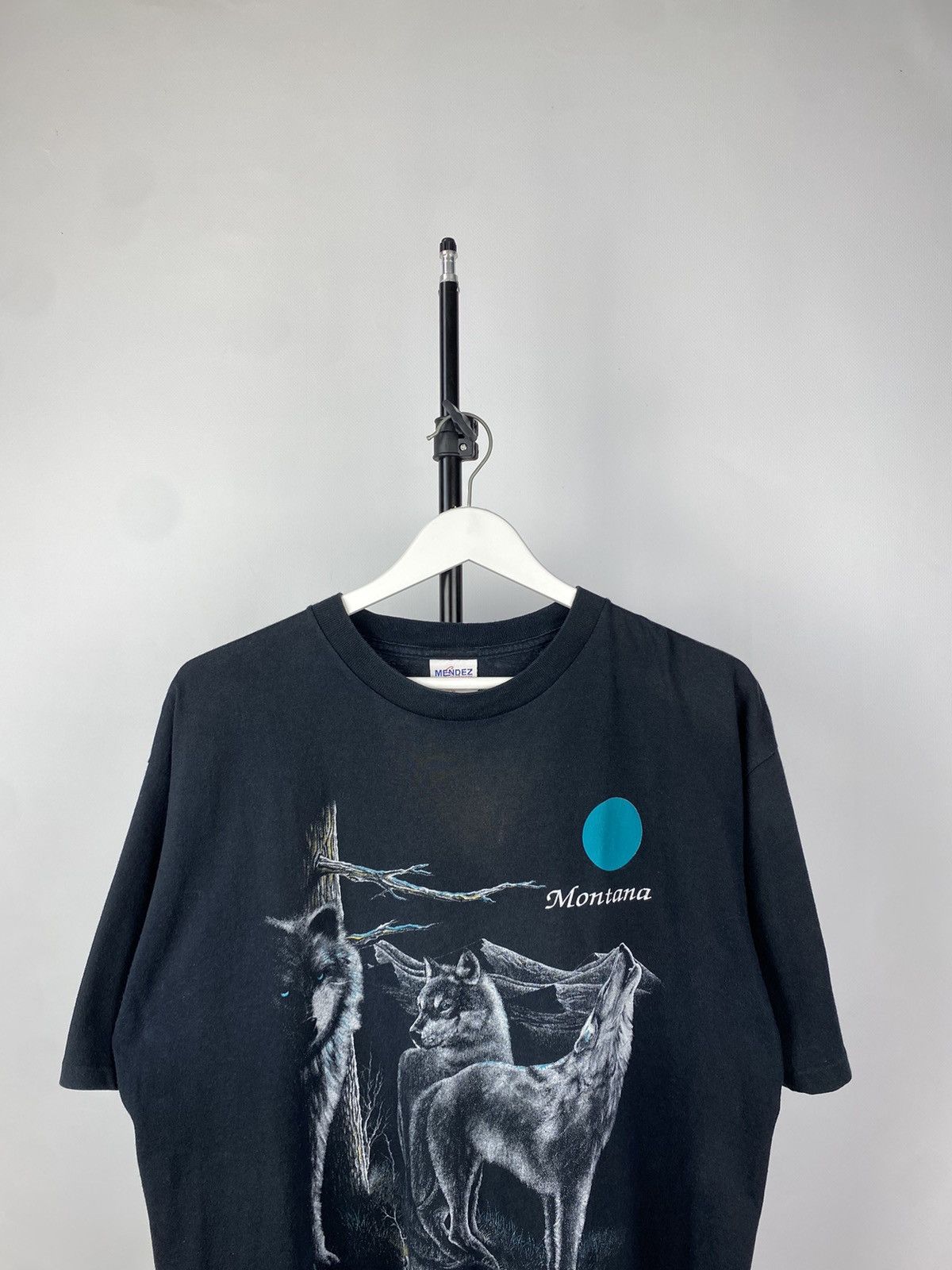 Vintage Vintage 90s Wolf Nature USA Montana Single Stitch T-Shirt Size US XL / EU 56 / 4 - 2 Thumbnail