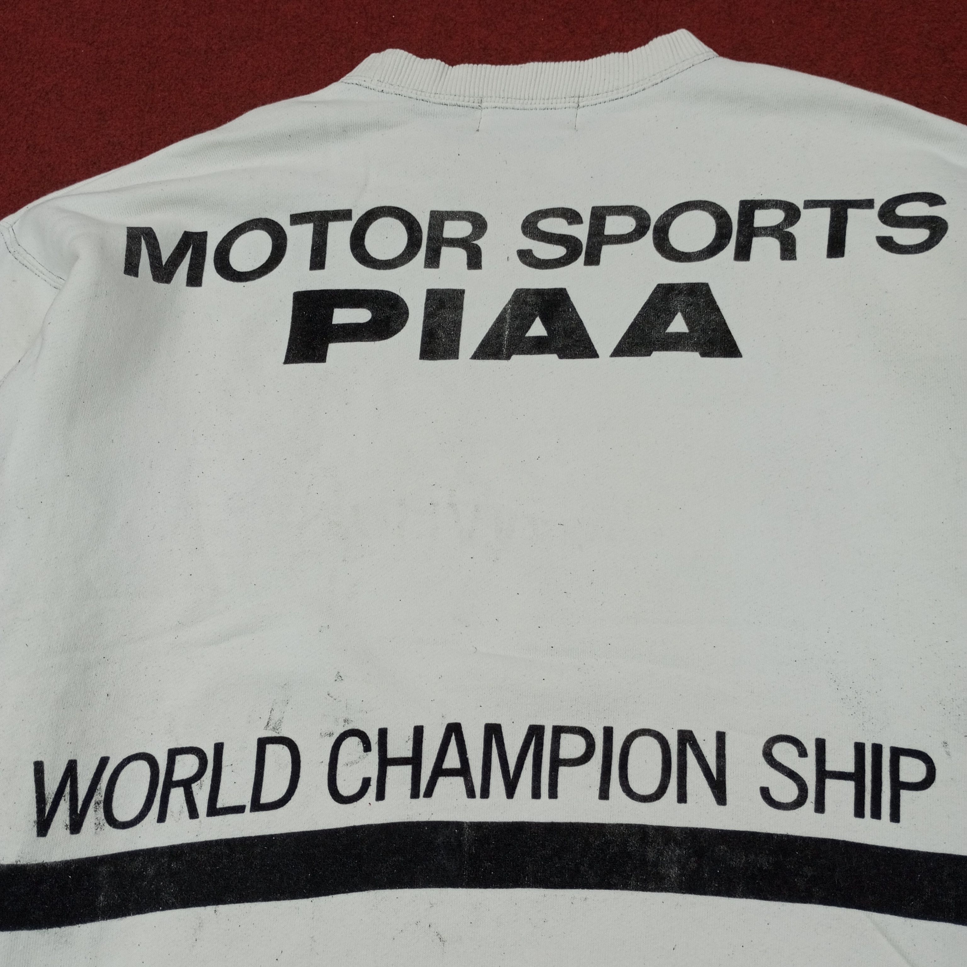 Vintage Vintage PIAA Motor Sports Racing F1 Sweatshirt c245n11 Size US L / EU 52-54 / 3 - 7 Thumbnail