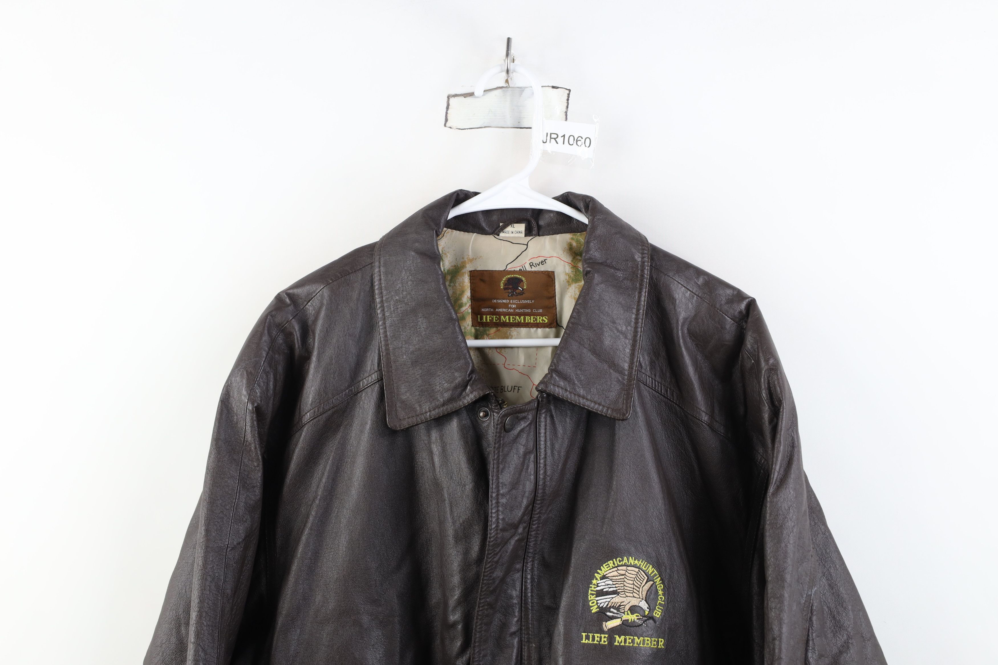 Vintage Vintage 90s North American Club Leather Bomber Jacket Size US XL / EU 56 / 4 - 2 Thumbnail