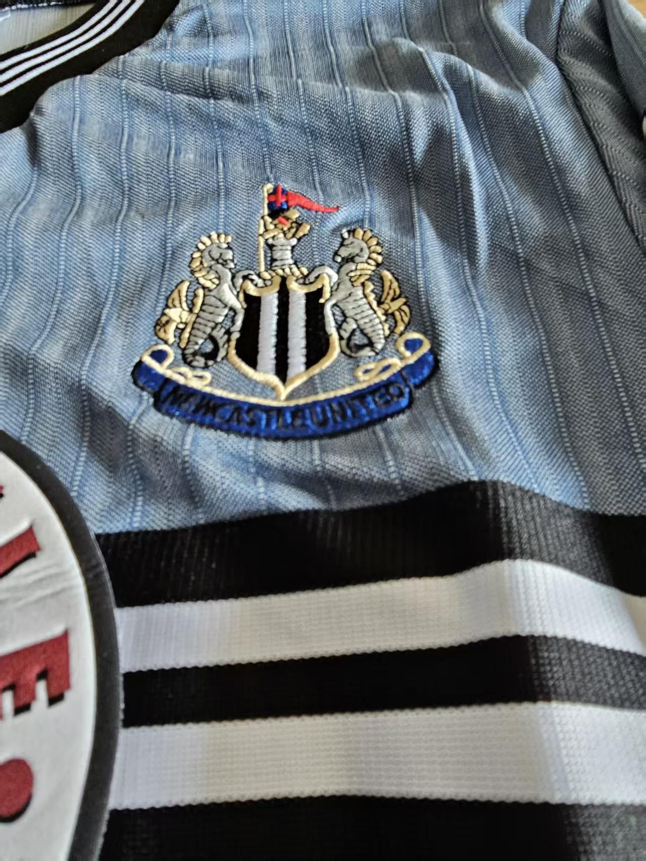 Other Vintage 98 96 Newcastle United 9 Alan Shearer Jersey M Size US M / EU 48-50 / 2 - 5 Thumbnail