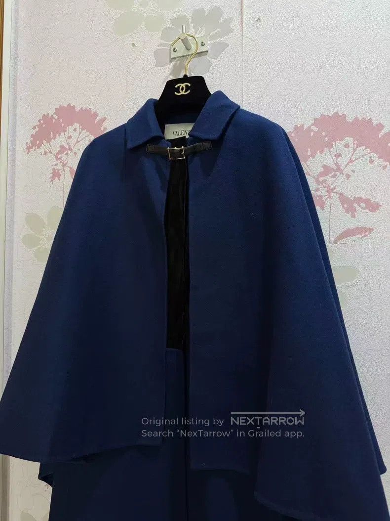 Valentino Valentino Cloak coat Size XS / US 0-2 / IT 36-38 - 2 Thumbnail