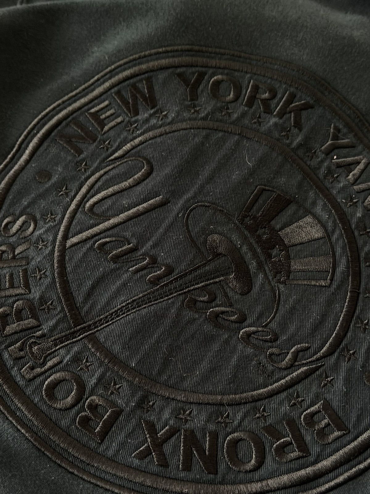 Nike Rare Nike x New York Yankees Embroidered Big Logo Bomber JKT Size US M / EU 48-50 / 2 - 21 Thumbnail