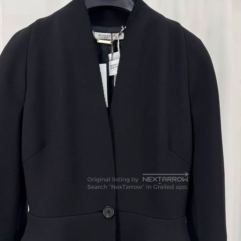 Givenchy Givenchy Long Waist-Fitted Wool Coat (Size 36, Thick Style Size US M / EU 48-50 / 2 - 3 Thumbnail