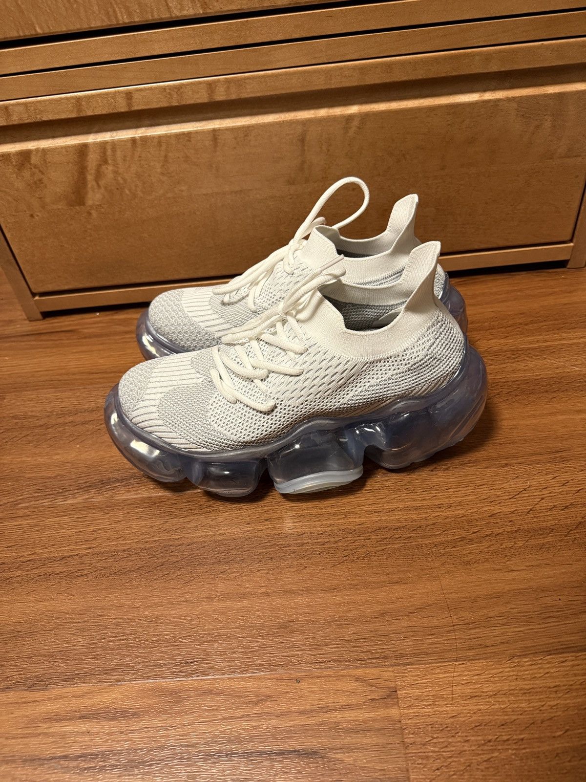 Japanese Brand Grounds Moopie White/Ice Gray Size US 10 / IT 40 - 3 Thumbnail