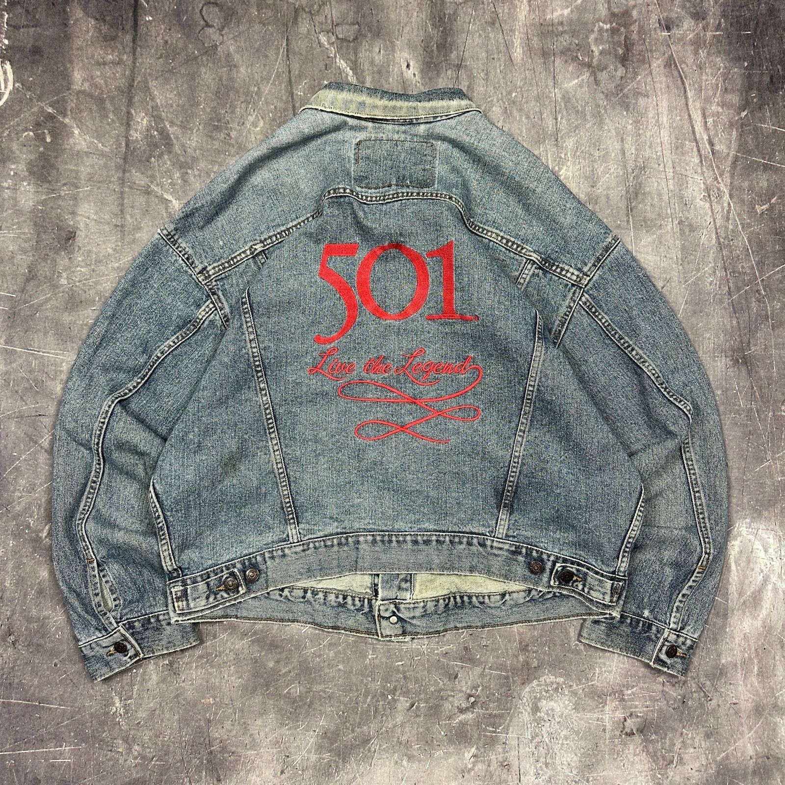 90s Light Wash Levi's 501 Embroidered Denim Jacket XL X93