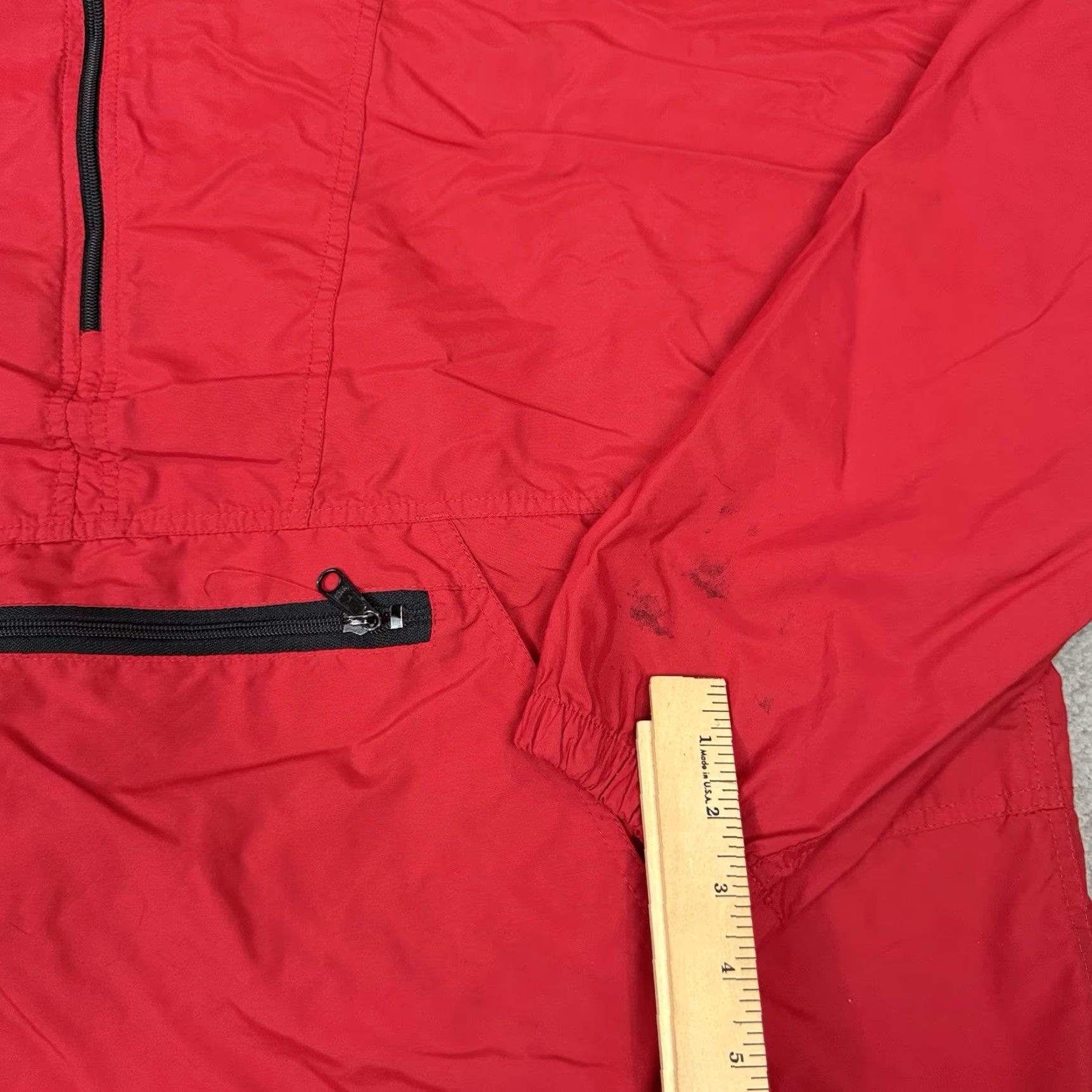 Vintage VINTAGE Woolrich Jacket Mens XL Red Hooded Lightweight Windbreaker Coat Size US XL / EU 56 / 4 - 7 Thumbnail