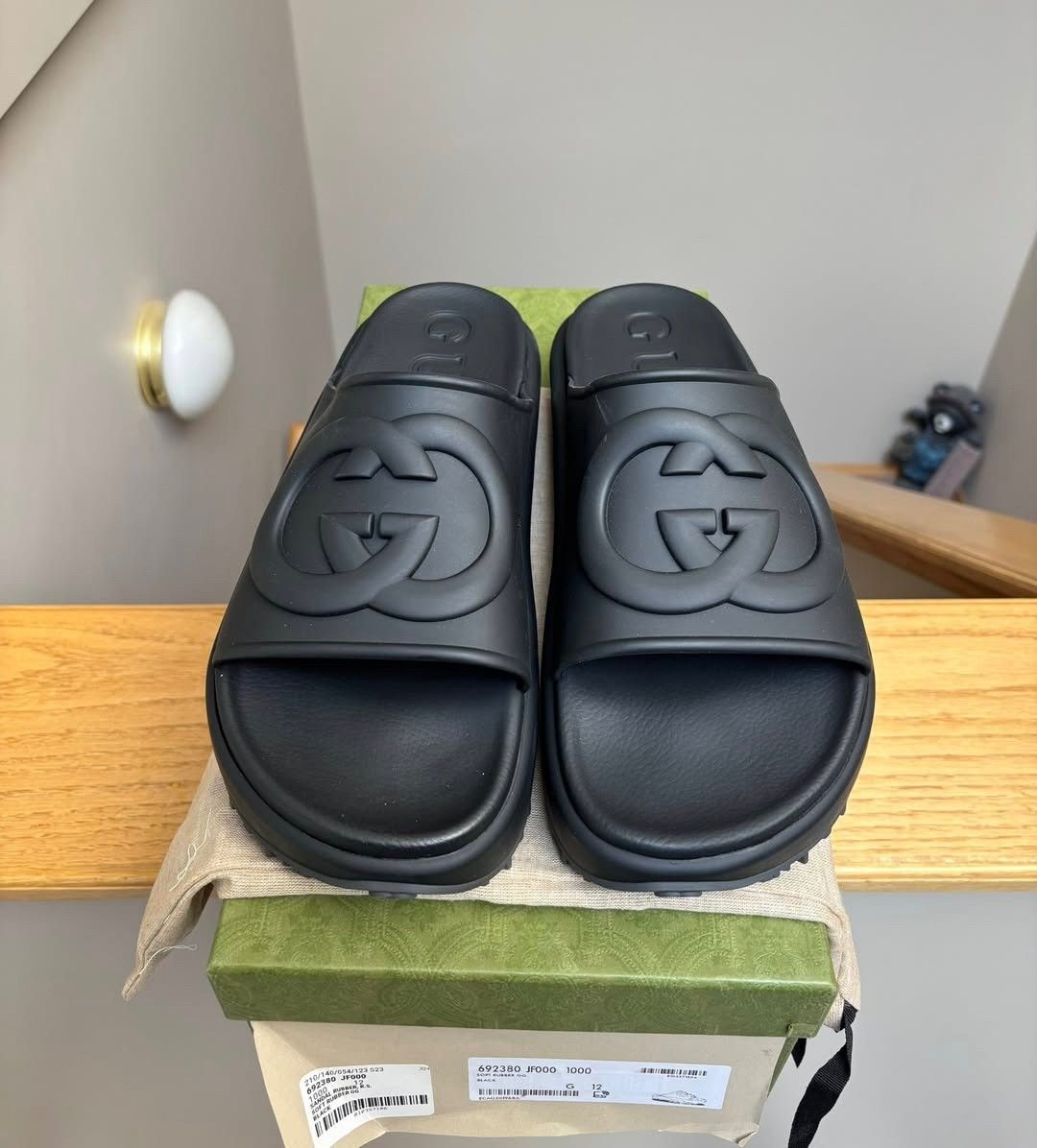 Gucci Gucci Black Retro Interlocking Platform Slides- MSRP $700 Size US 13 / EU 46 - 2 Thumbnail