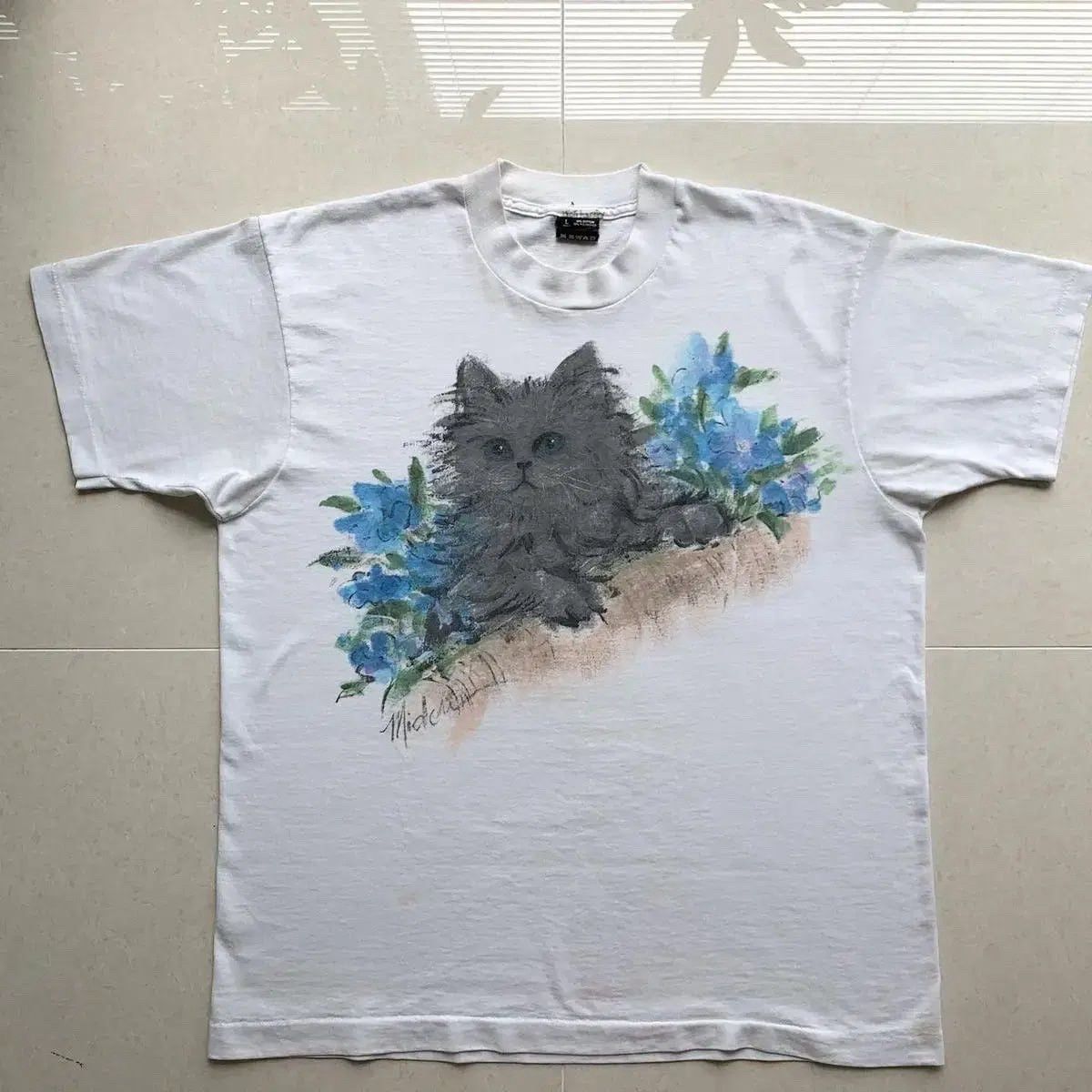 Fruit Of The Loom 90’s vintage Cat Painting t shirt Size US L / EU 52-54 / 3 - 1 Thumbnail