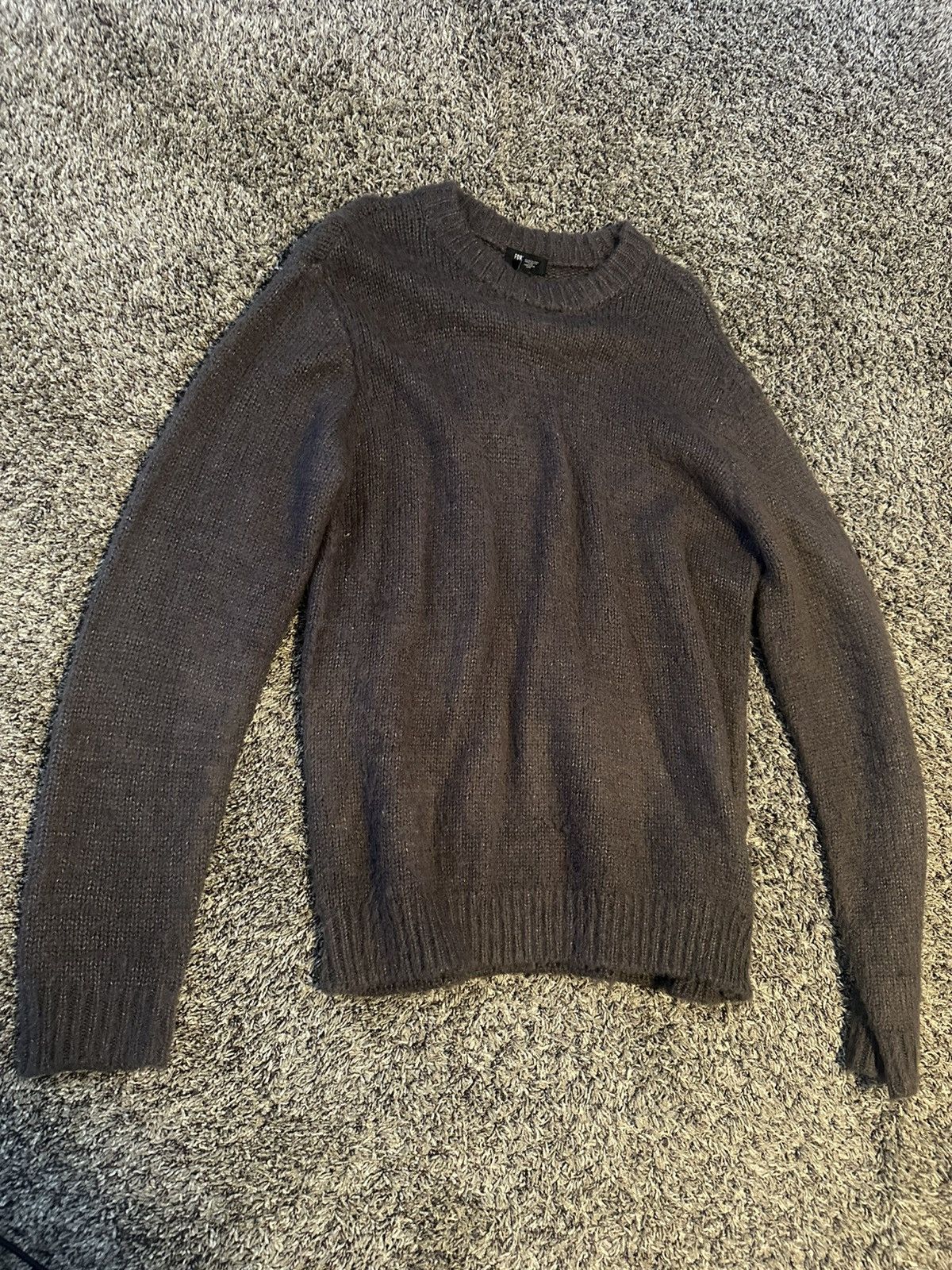Forever 21 Forever 21 Knit Sweater Long Sleeve Size Large gray Type Size US L / EU 52-54 / 3 - 1 Thumbnail
