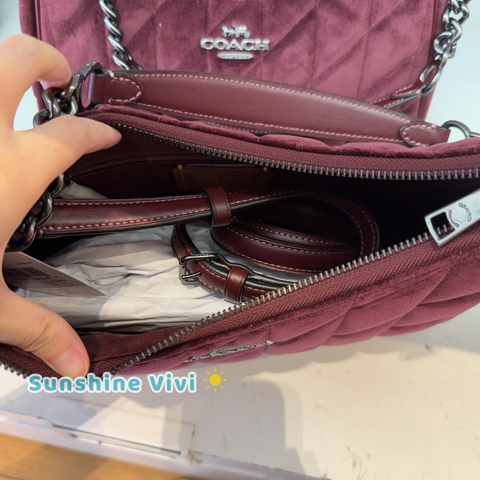 Coach NWT COACH Teri Hobo Bag Quilting CCW69 Gunmetal/Burgundy Size ONE SIZE - 3 Thumbnail