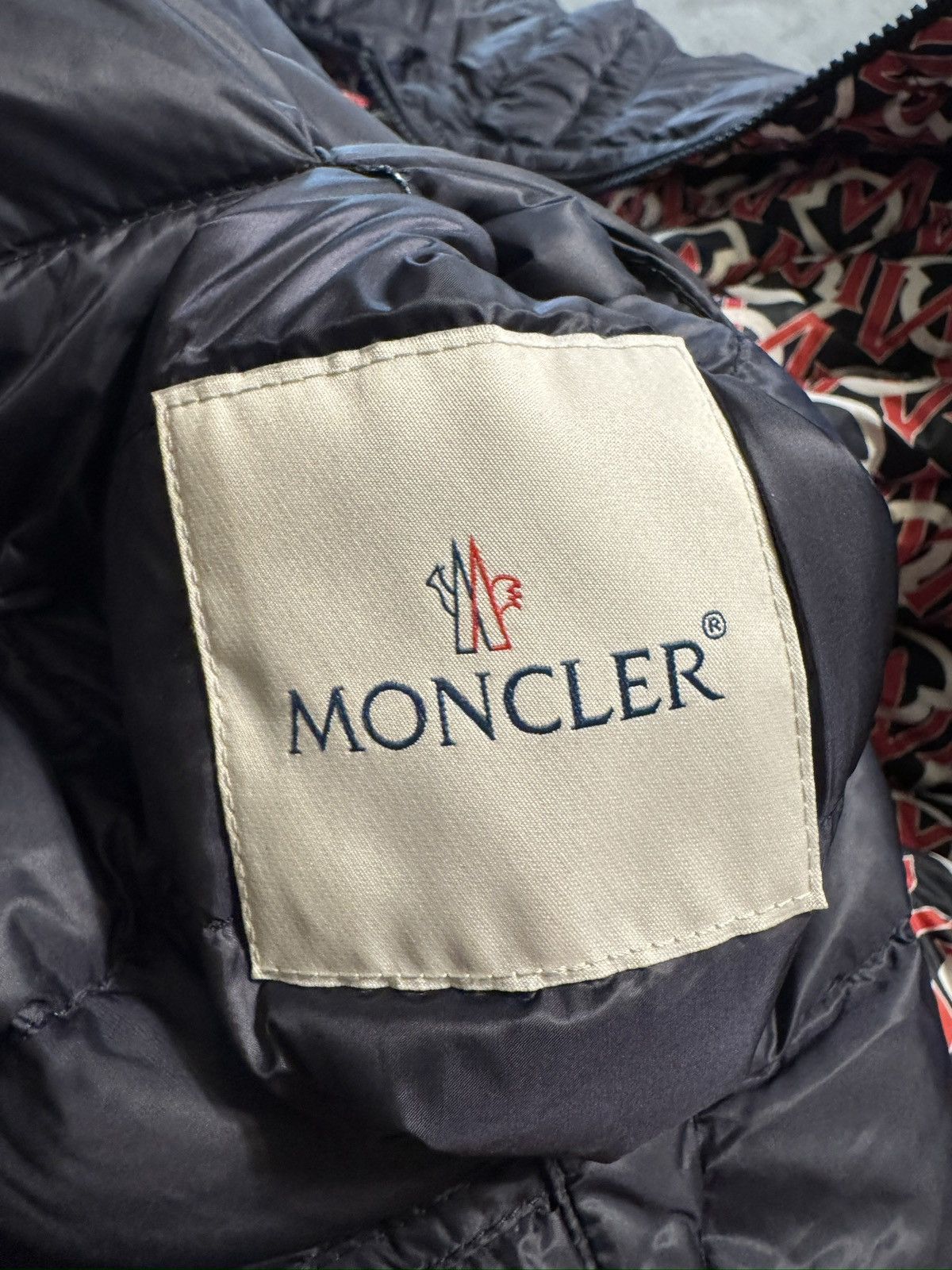 Moncler MONCLER ZOIS GIUBBOTTO Reversible Jacket Navy/White&Red SZ 4 Size US L / EU 52-54 / 3 - 14 Thumbnail