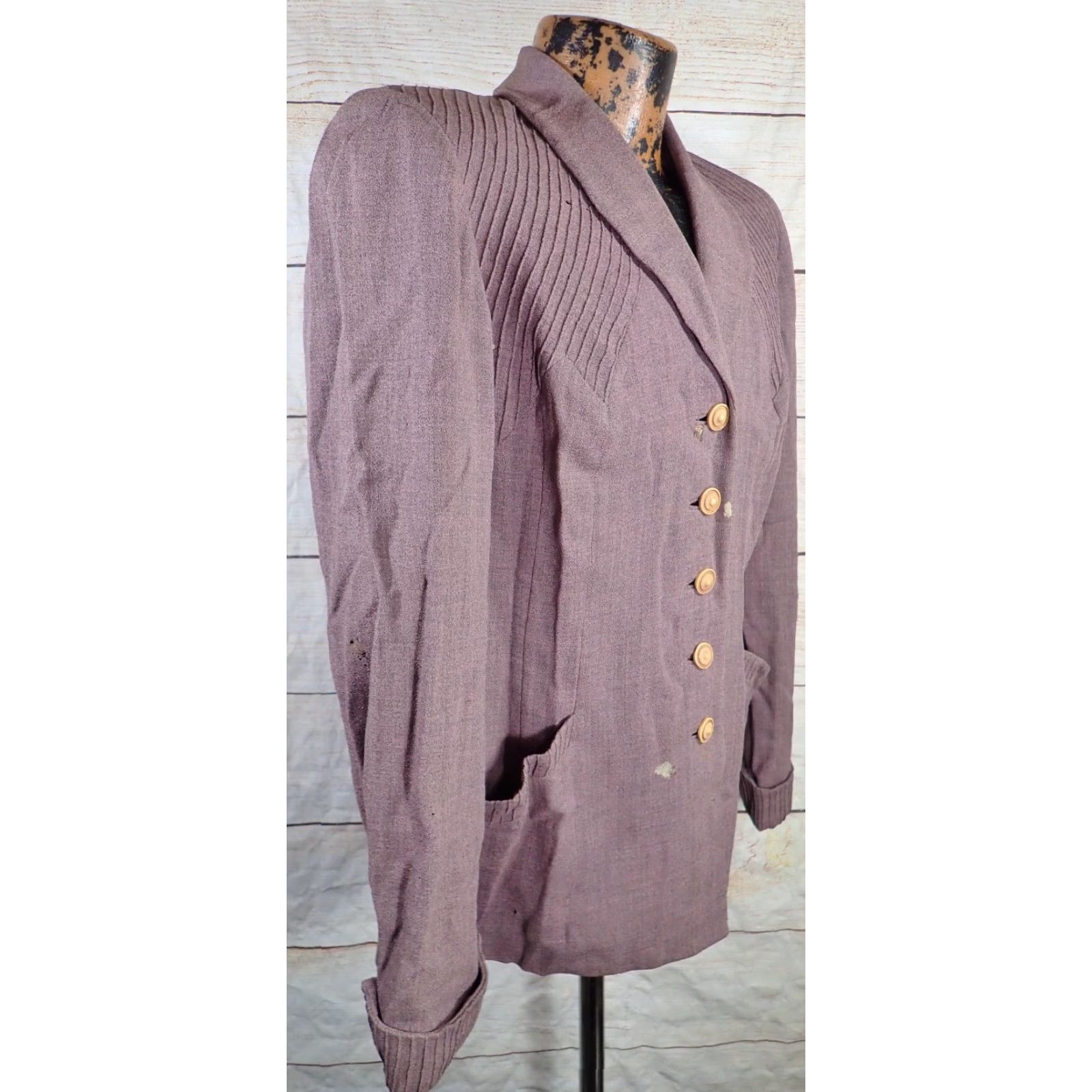Vintage VINTAGE Pacific Craft Blazer Category: Jacket Women S Purple 60s 50s USA Classic Preppy Distressed Wool Blazer M Size S / US 4 / IT 40 - 2 Thumbnail