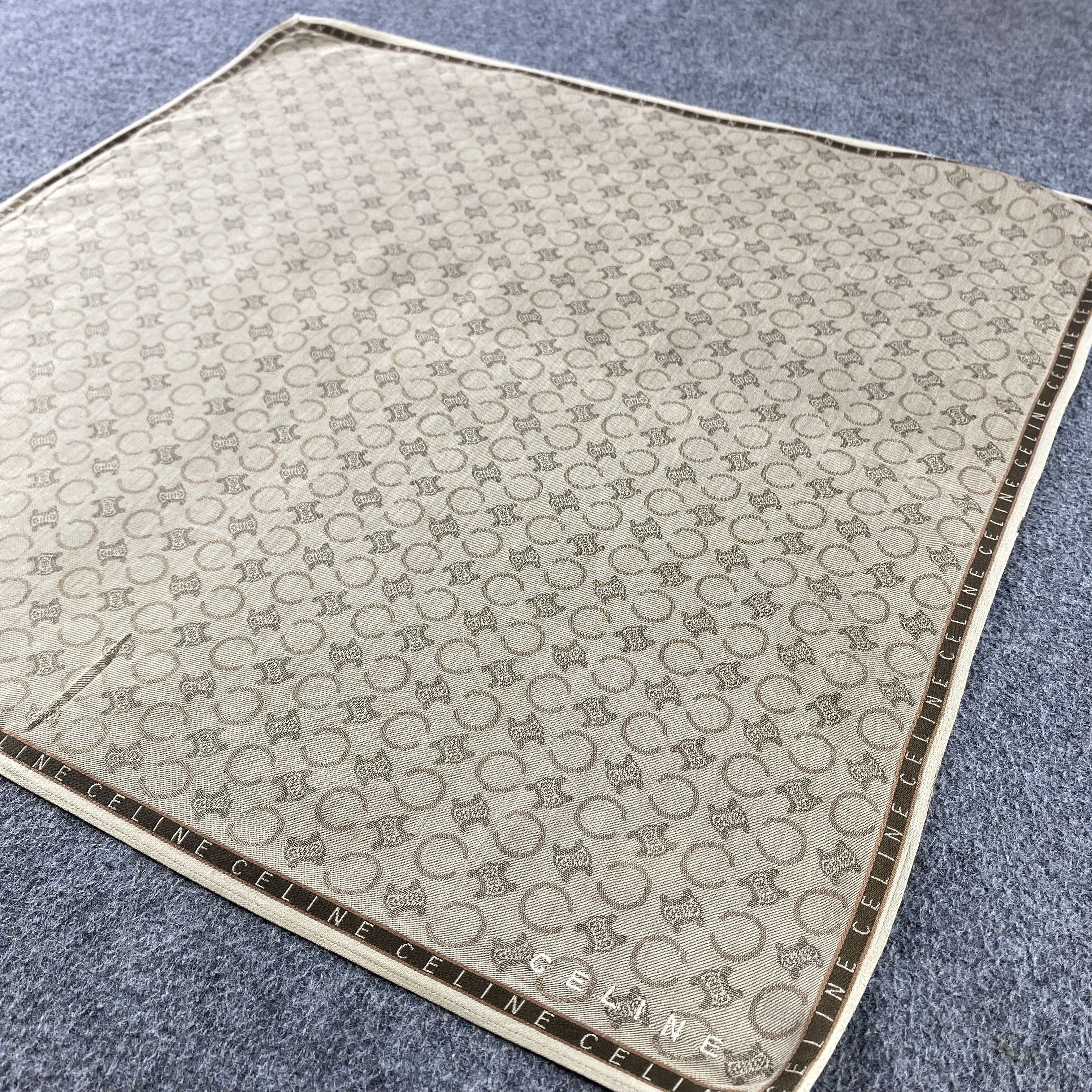 Vintage Celine Handkerchief/Neckerchief/Bandana HC635 Size ONE SIZE - 2 Thumbnail