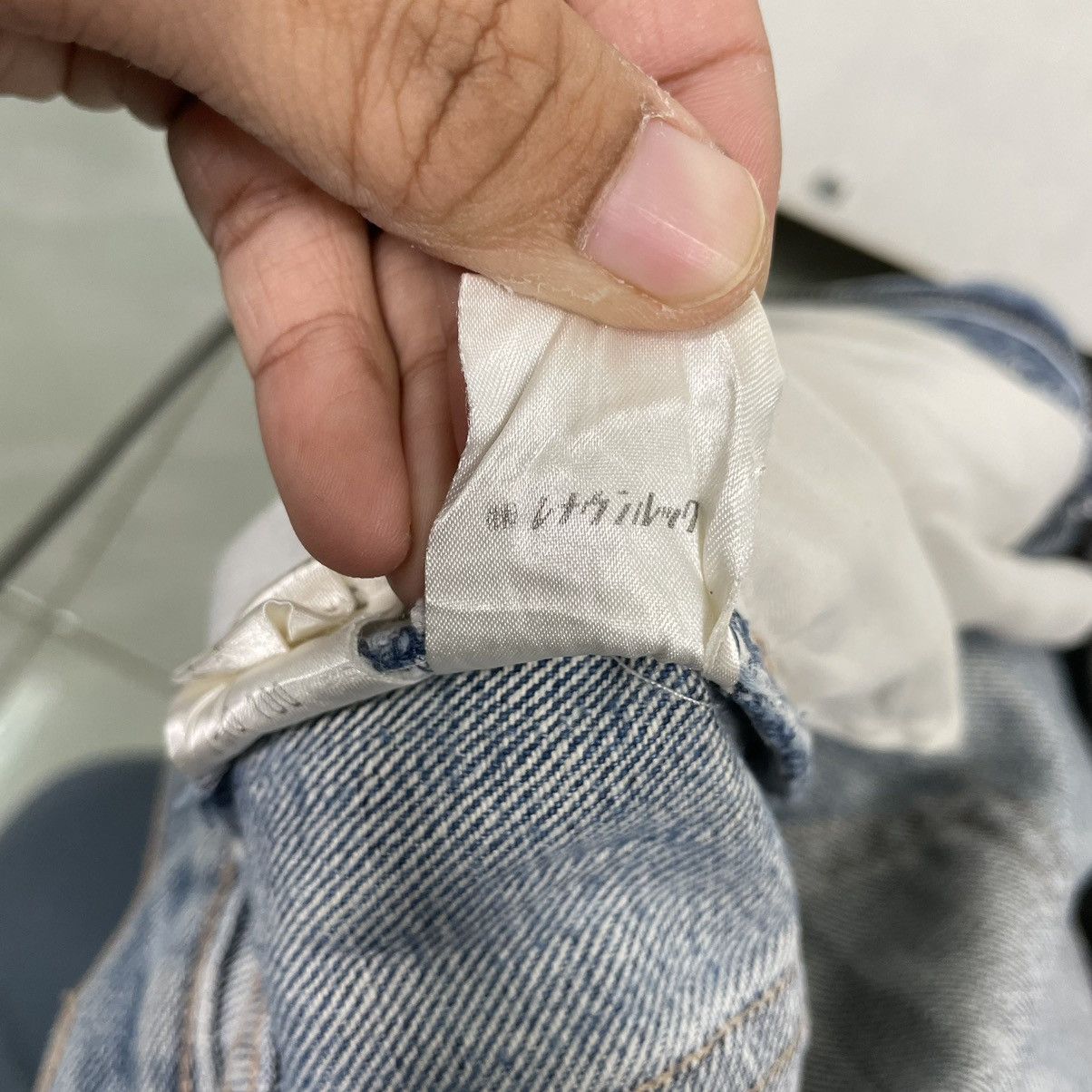 Jean × Marc Jacobs 💥MARC JACOB FLARE WASHED BLUE JEAN Size 29" - 24 Thumbnail