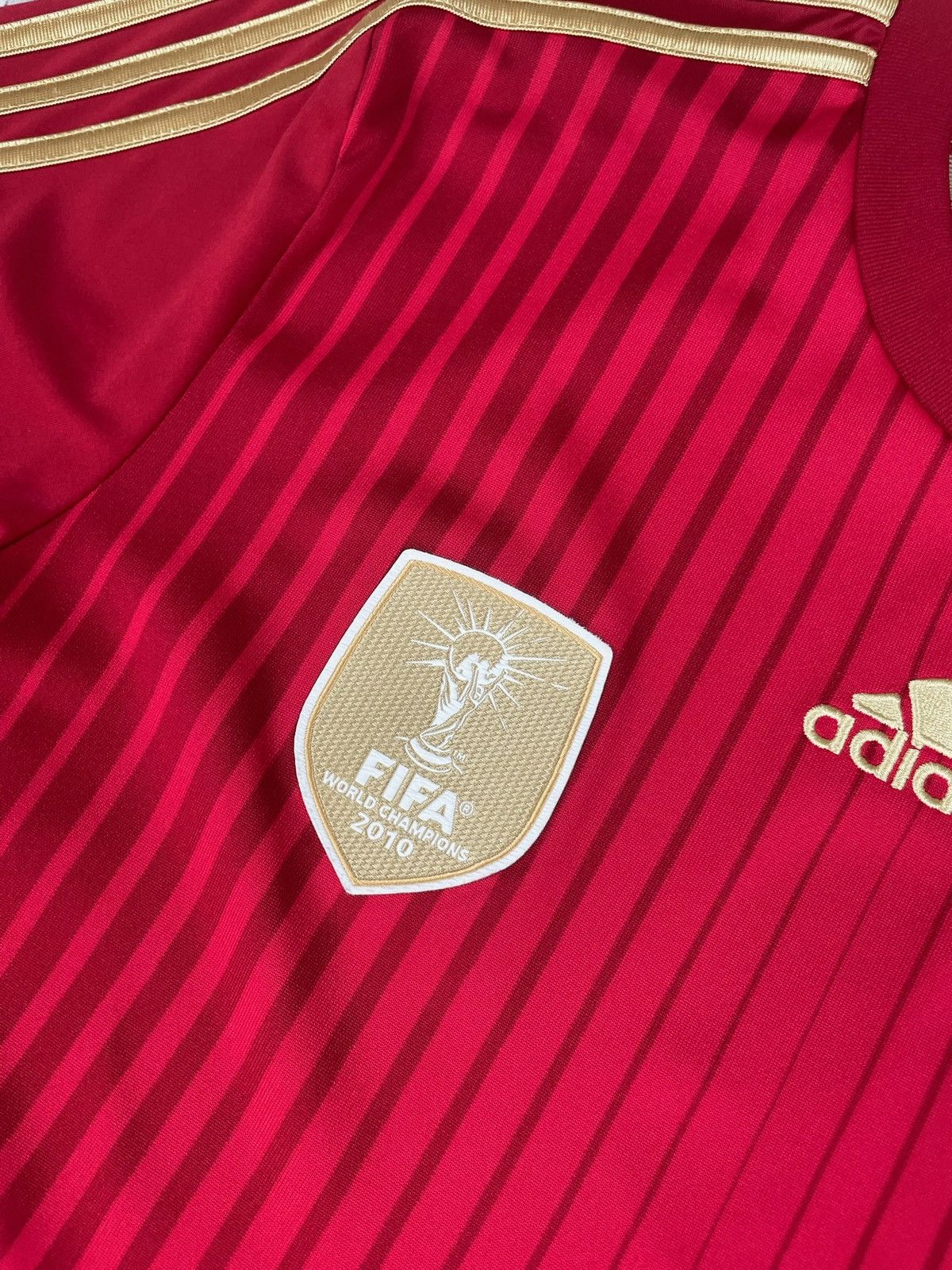 Adidas Vintage adidas Spain red jersey size M 2014 Size US M / EU 48-50 / 2 - 3 Thumbnail