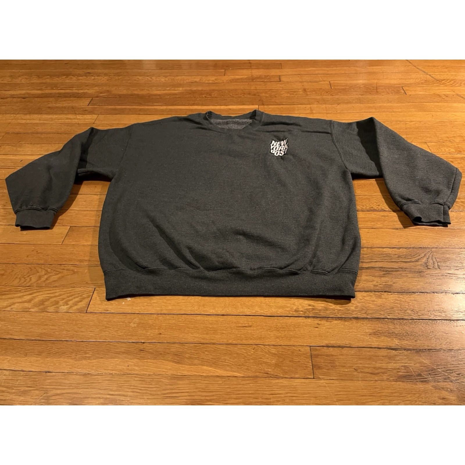 Vintage New York Post Sweatshirt Men’s XL Grey Cotton Blend Jersey Crew Neck Long Sleeve Pullover City Graphic Print Logo Embroidered Cap Size US XL / EU 56 / 4 - 2 Thumbnail
