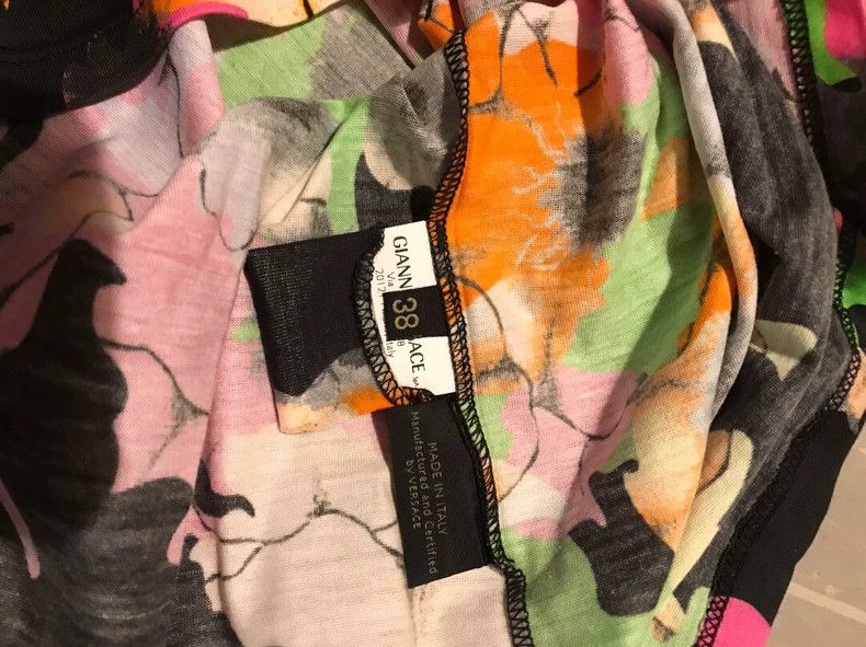 Versace Versace A short-sleeved printed T-shirt Size US S / EU 44-46 / 1 - 3 Thumbnail