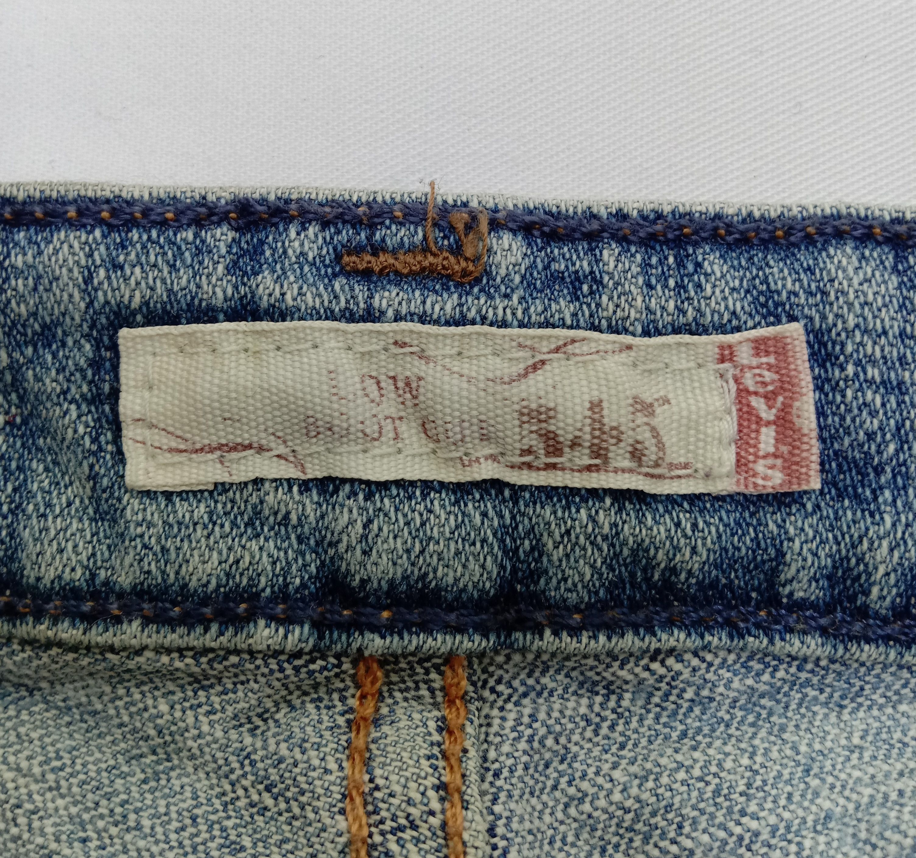 Levi's Vintage Levi's 545 Flare Jeans Light Wash Denim Size US 33 - 14 Thumbnail