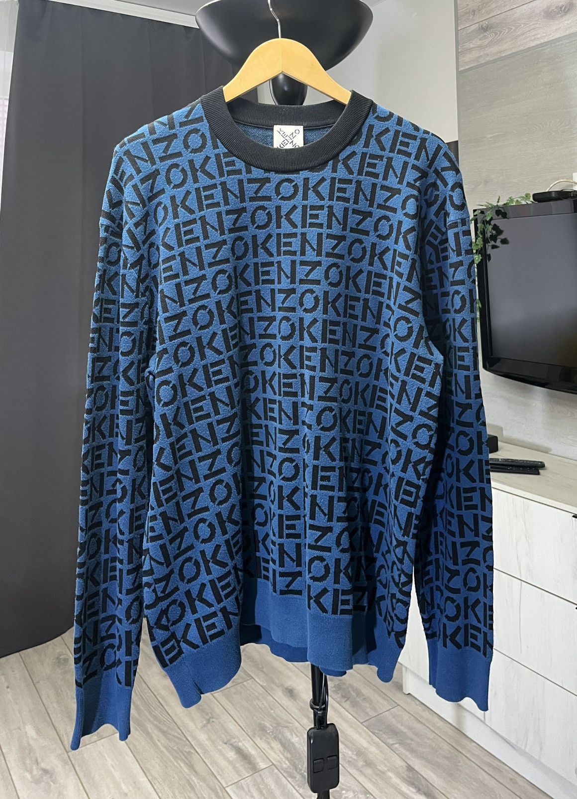 Kenzo KENZO Monogram sweater in blue Size US XL / EU 56 / 4 - 1 Thumbnail