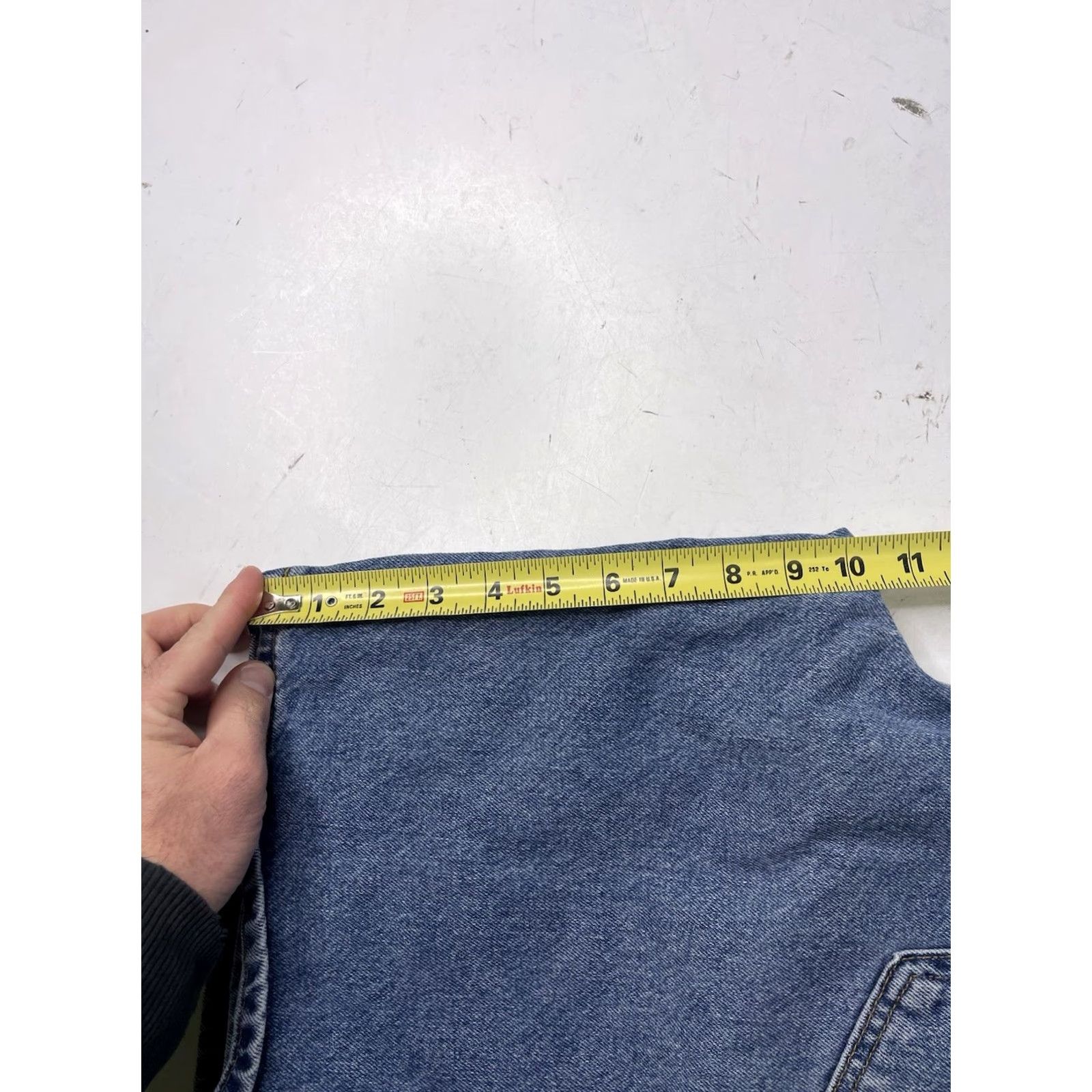 Levi's VINTAGE Levi's 550 Denim Shorts Mens 33 Blue Relaxed Fit Jorts Y2K Baggy Size US 33 - 6 Thumbnail
