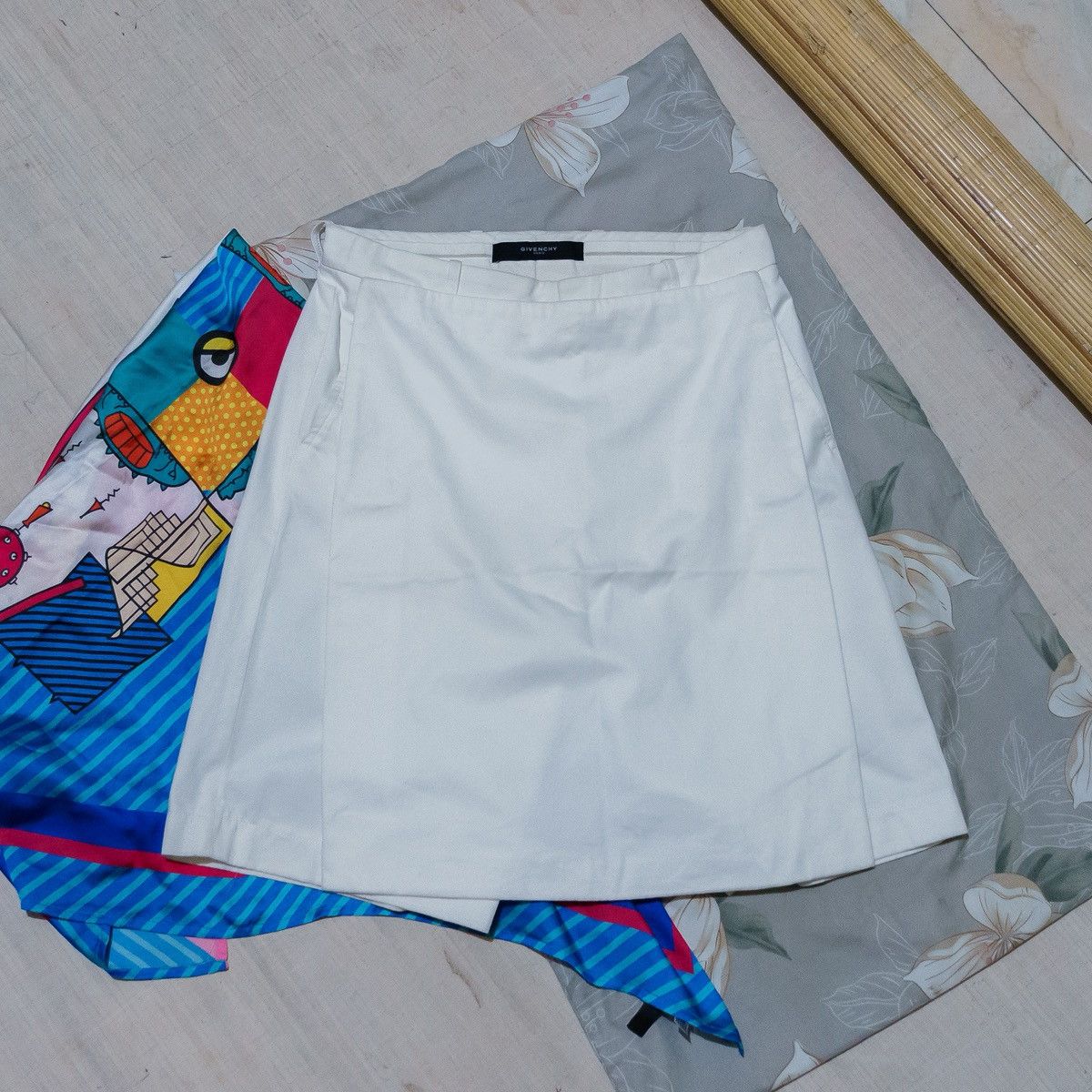Givenchy Givenchy Short Pants S/S12 By Ricardo Tisci Size US 36 / EU 52 - 1 Thumbnail