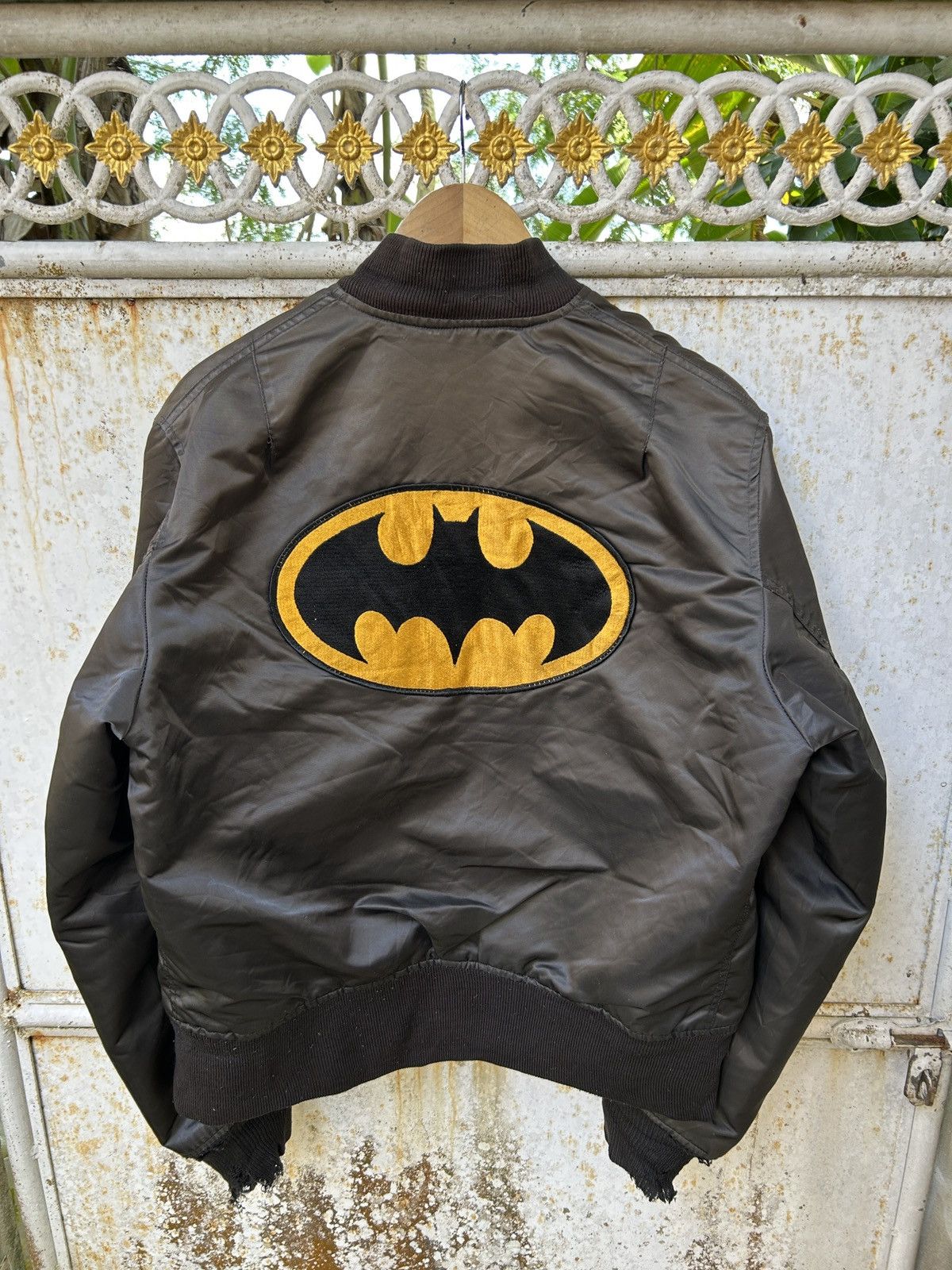 DC Comics Vintage1989 DC Comics Batman MA-1 Bomber Jacket Size US M / EU 48-50 / 2 - 2 Thumbnail