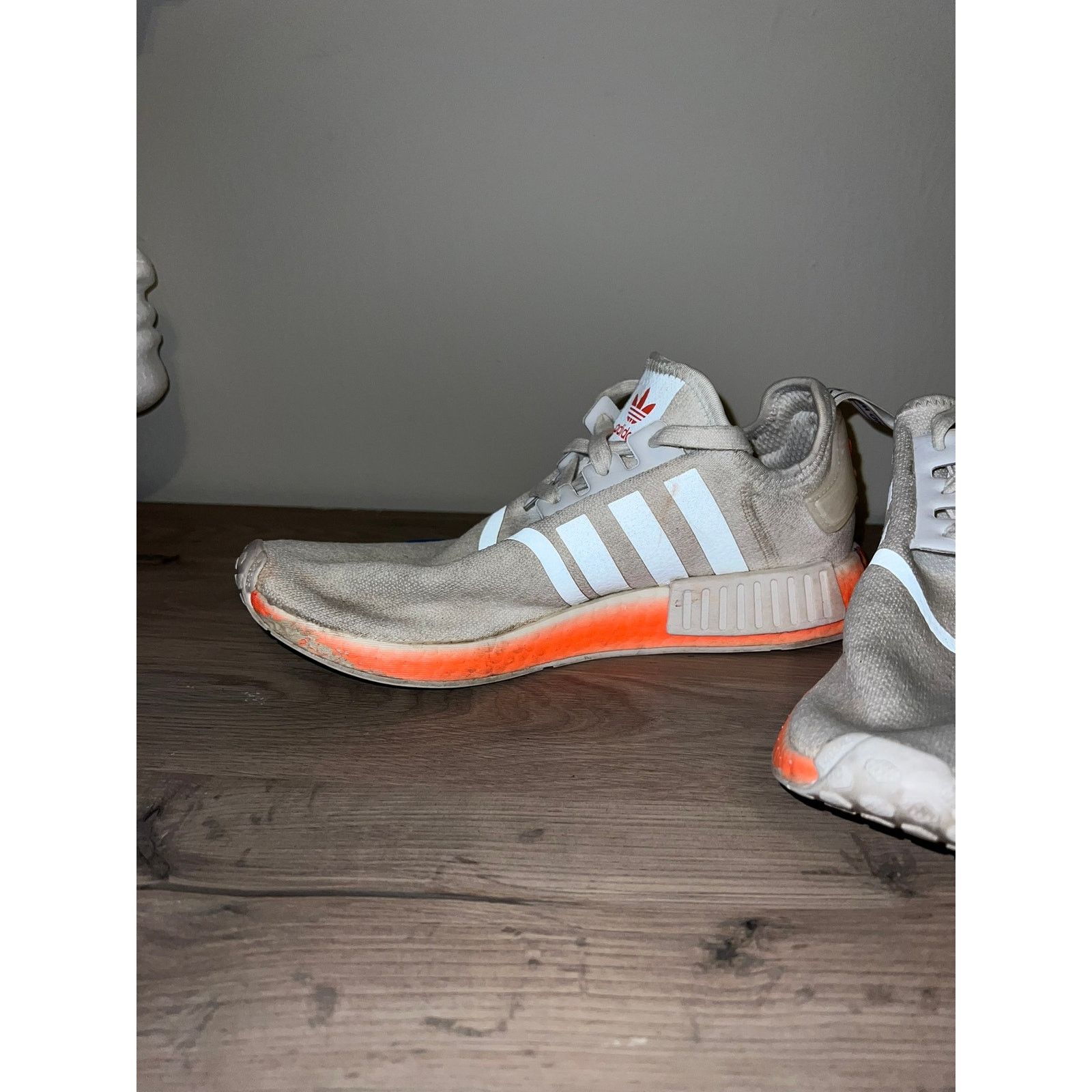 Adidas Adidas NMD R1 Graffiti White Signal Coral Shoes Sneakers 10 Size US 10 / EU 43 - 4 Thumbnail