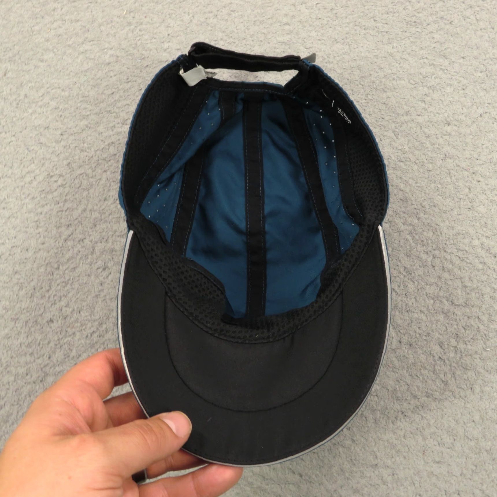 Nike Nike Hat Cap Strap Back Tailwind Aero Bill Reflective Swoosh Panel Runner Mens Cap | 5 Panel | Adjustable Breathable Lightweight Polyester Blue Size ONE SIZE - 7 Thumbnail