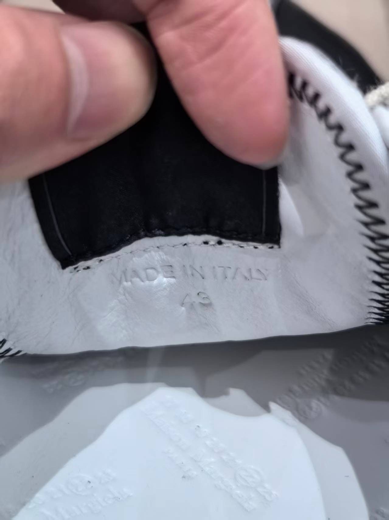 Maison Margiela NIB MM low-top sneakers - Black, 43 Maison Margiela Size US 10 / EU 43 - 7 Thumbnail