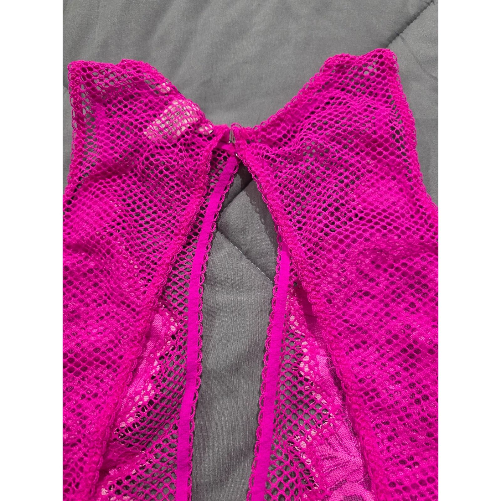 Victoria's Secret Victoria's Secret Very Sexy Pink Fishnet Bodysuit Size M Coq Size ONE SIZE - 7 Thumbnail