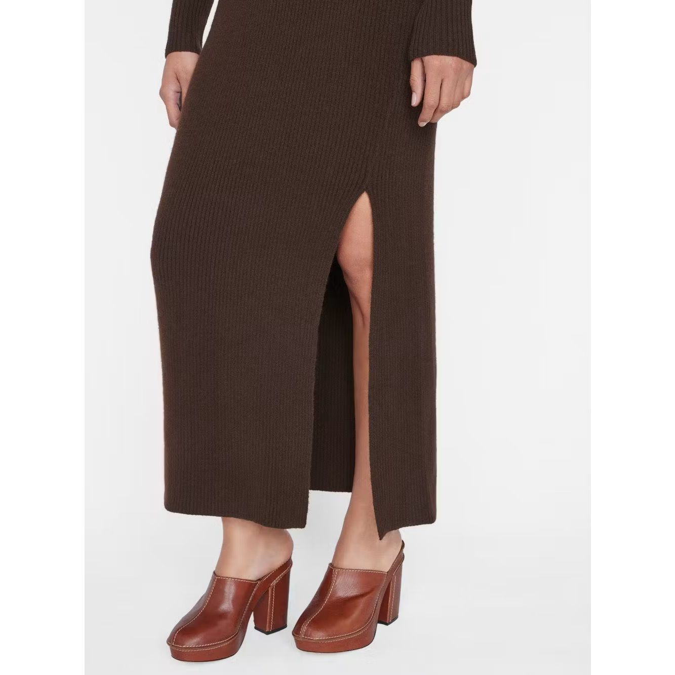 Frame Frame Ribbed Cashmere U-Neck Dress NWT medium Size M / US 6-8 / IT 42-44 - 7 Thumbnail