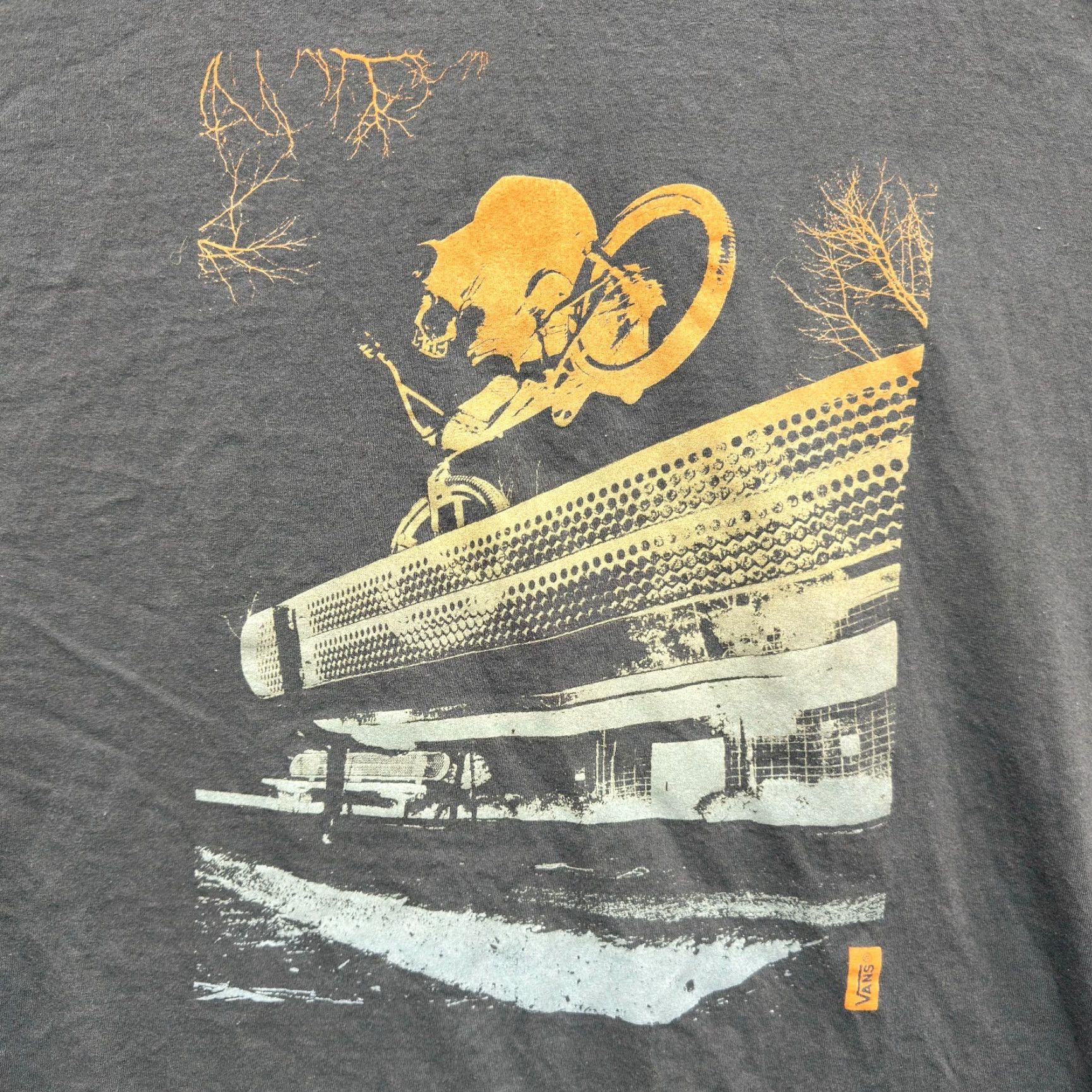 Vans Vans T-Shirt Mens 2XL Black BMX Bike Skate Park Graphic Short Sleeve Crew Neck Short Sleeve Shirt Skater Size US XXL / EU 58 / 5 - 3 Thumbnail