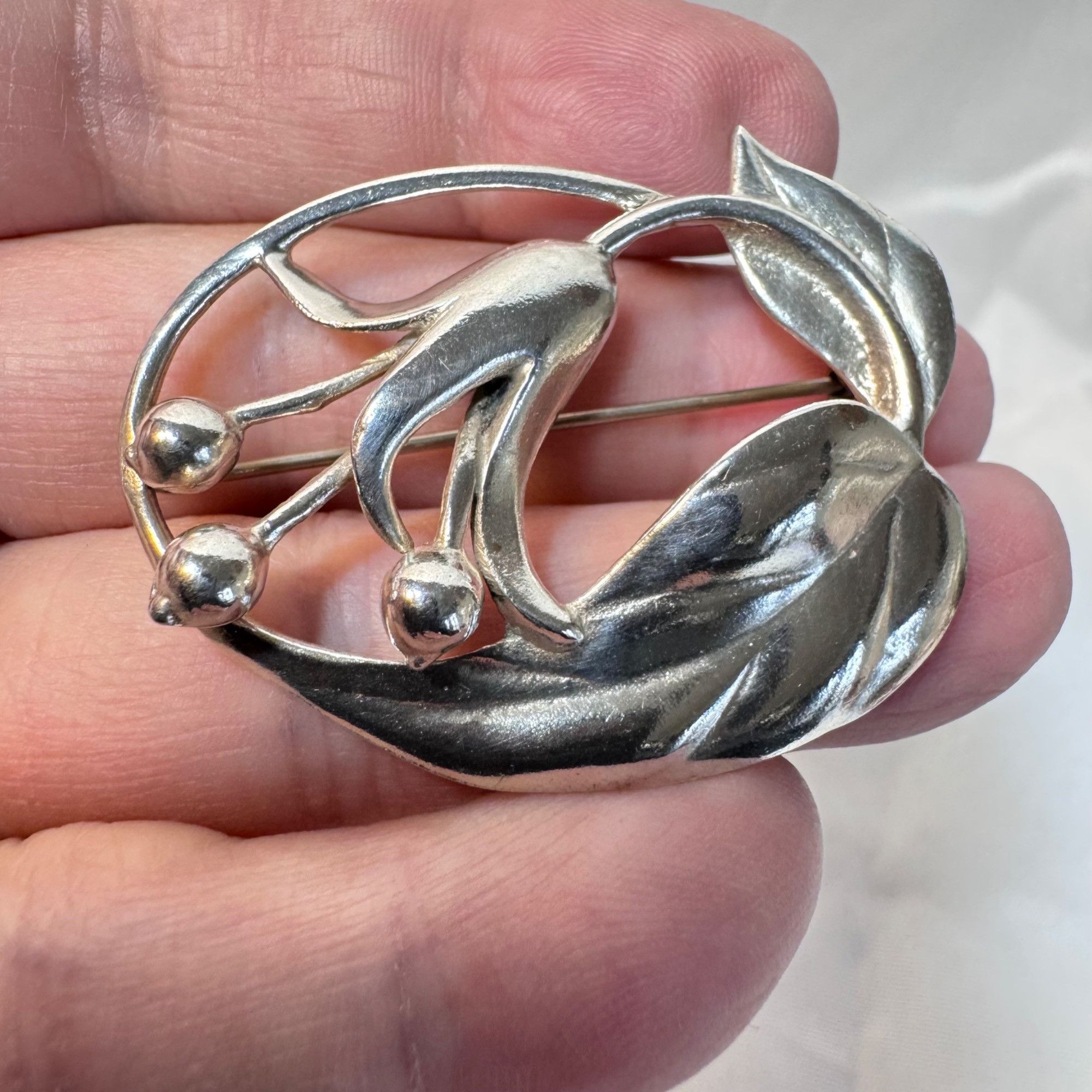 Other VTG Solid Sterling Silver 925 Scroll Style Floral Design Bro Size ONE SIZE - 3 Thumbnail