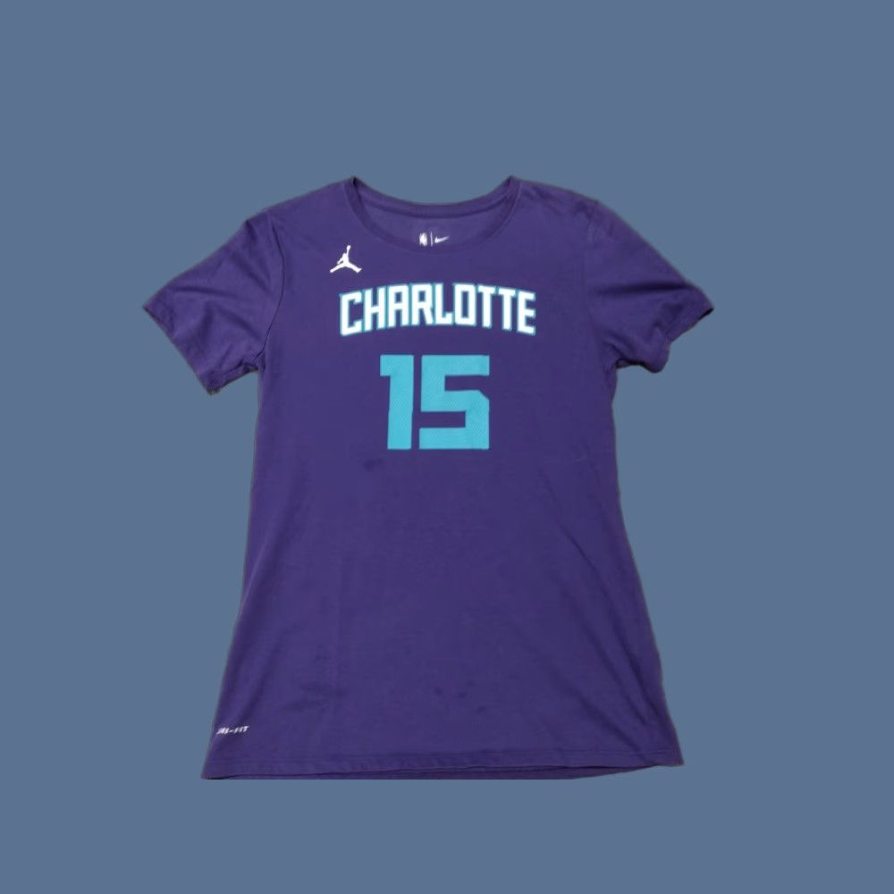 Nike Nike Dri-FIT Shirt Charlotte Hornets Jum pman Jordan Kemba Walker 15 Size S Purple Men Shirt Size US S / EU 44-46 / 1 - 1 Thumbnail