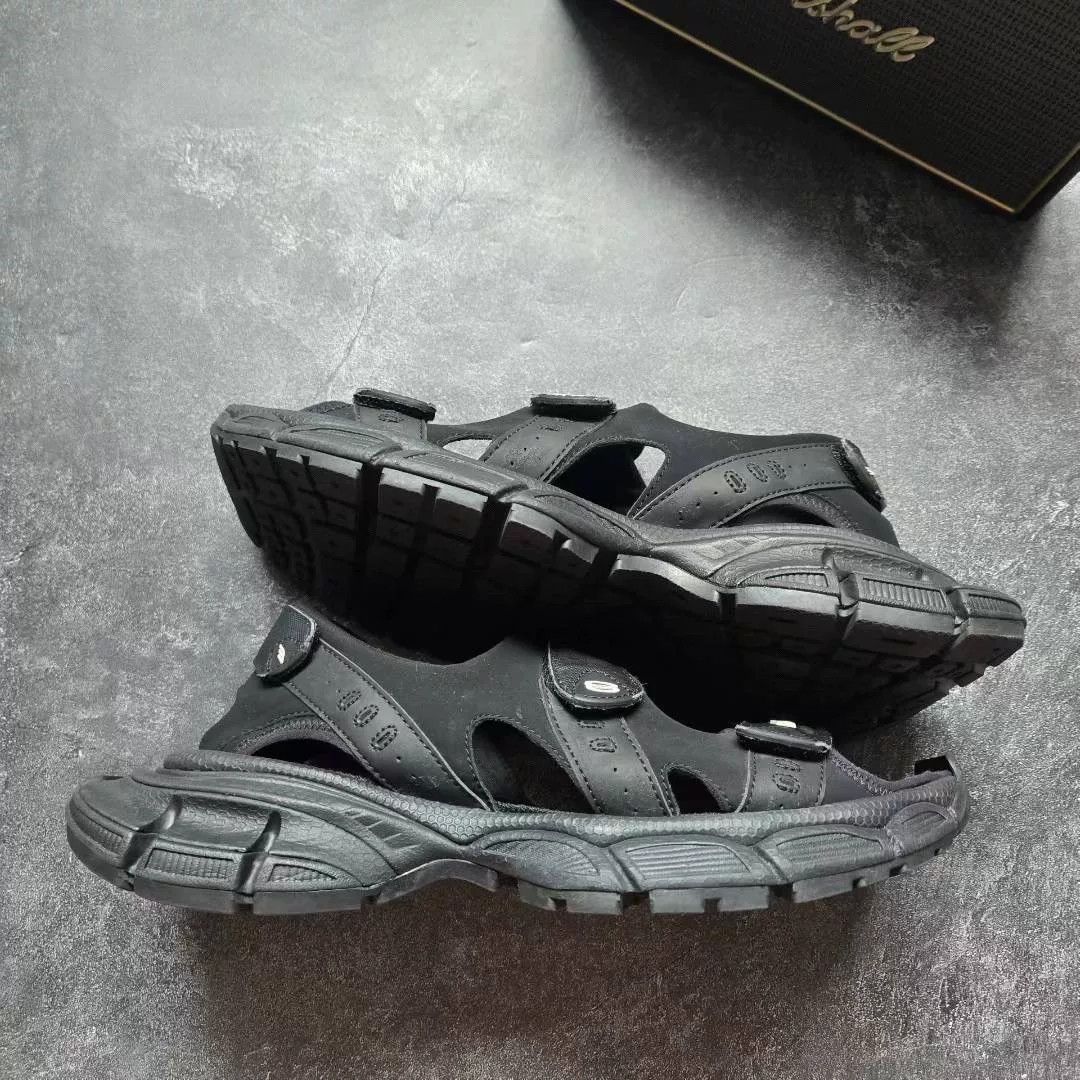 Balenciaga Balenciaga Black Sandals 41 Men Size US 8.5 / EU 41-42 - 1 Thumbnail