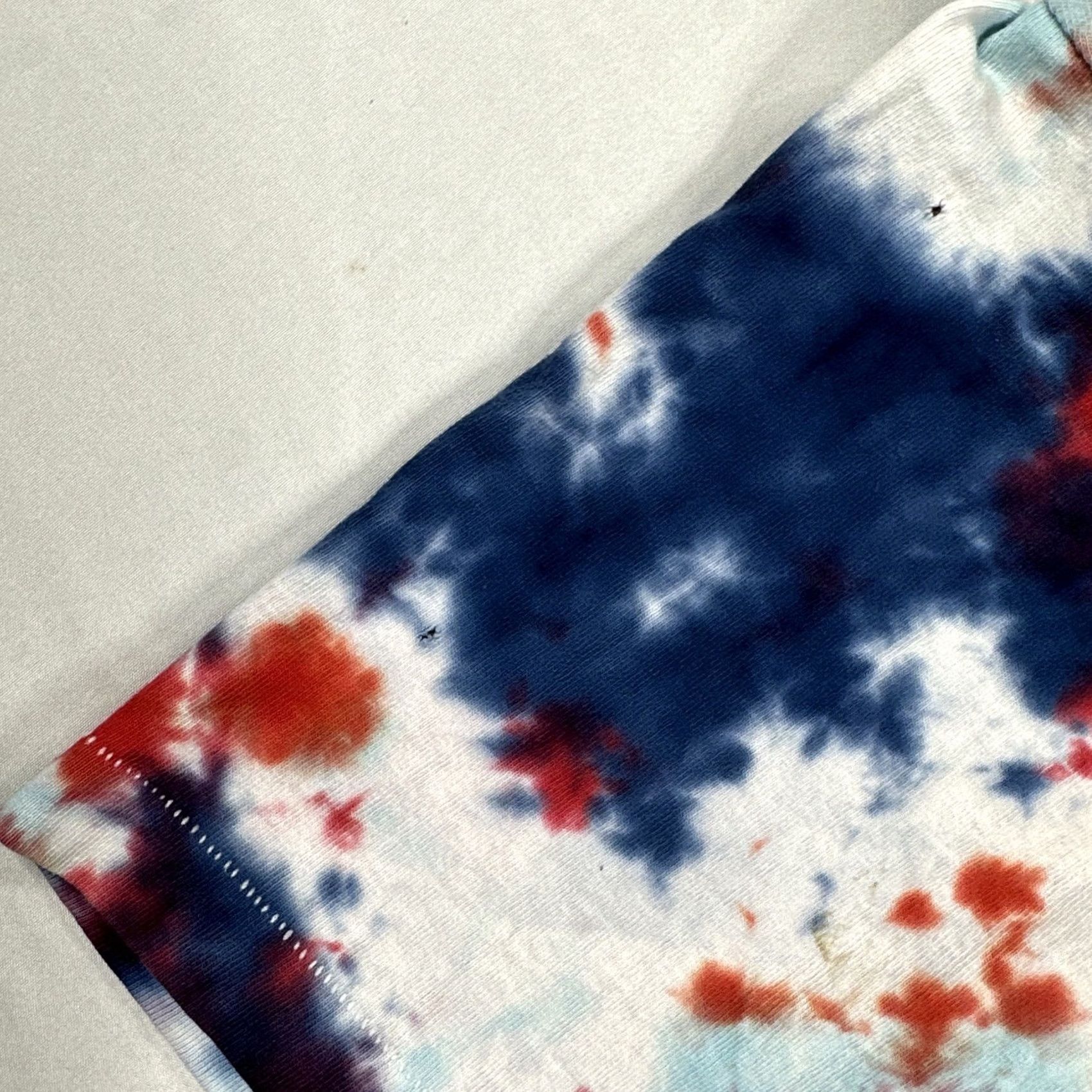 TEE JAYS VINTAGE Teejays T-Shirt Red White Blue Tie-Dye VFW Post 108 Single Stitch 90s Mens L Short Sleeve Graphic Tee USA Made Size US L / EU 52-54 / 3 - 6 Thumbnail