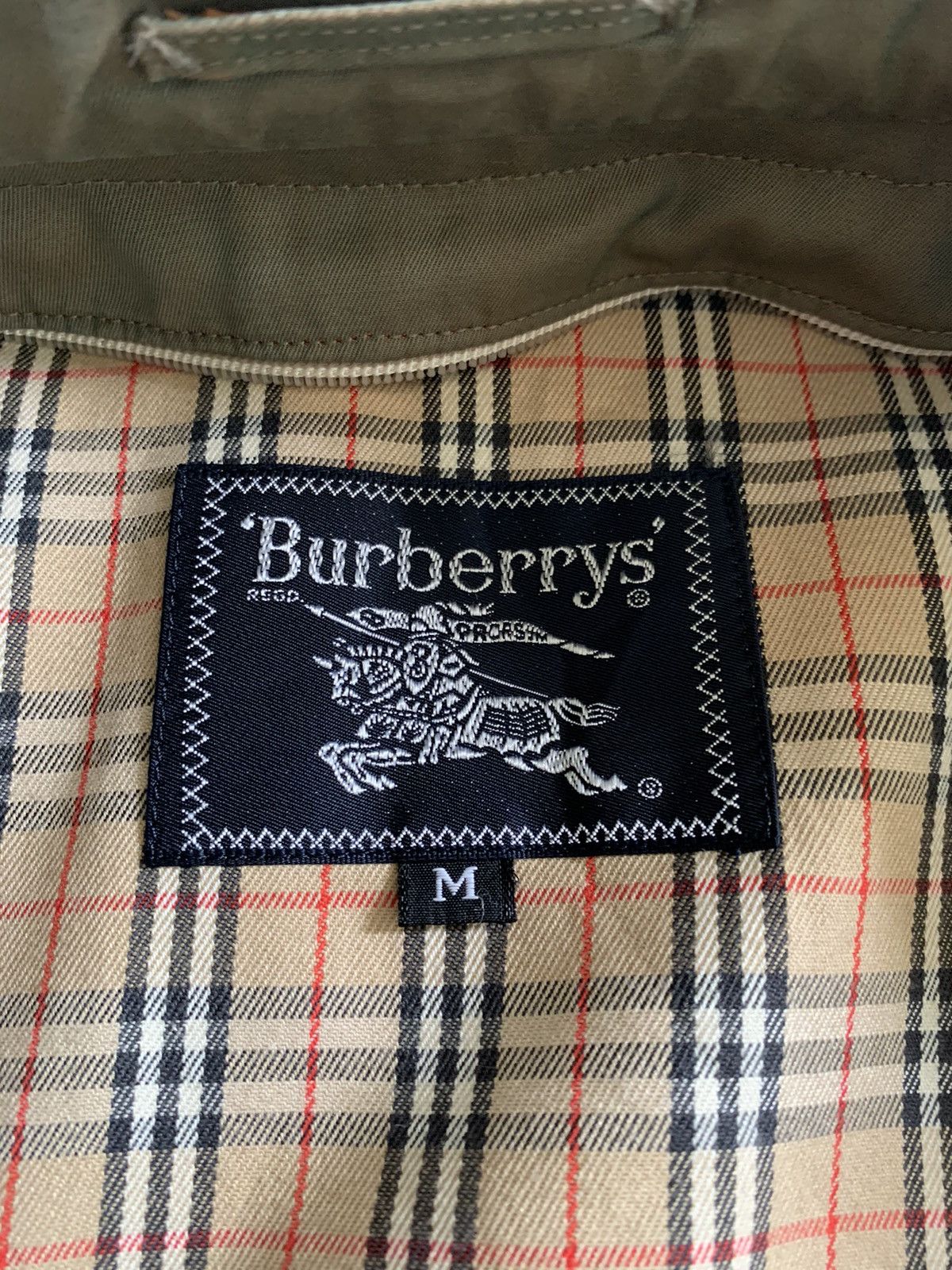 Burberry VINTAGE BURBERRY NOVA CHECK JACKET WITH REMOVABLE VEST Size US M / EU 48-50 / 2 - 21 Thumbnail