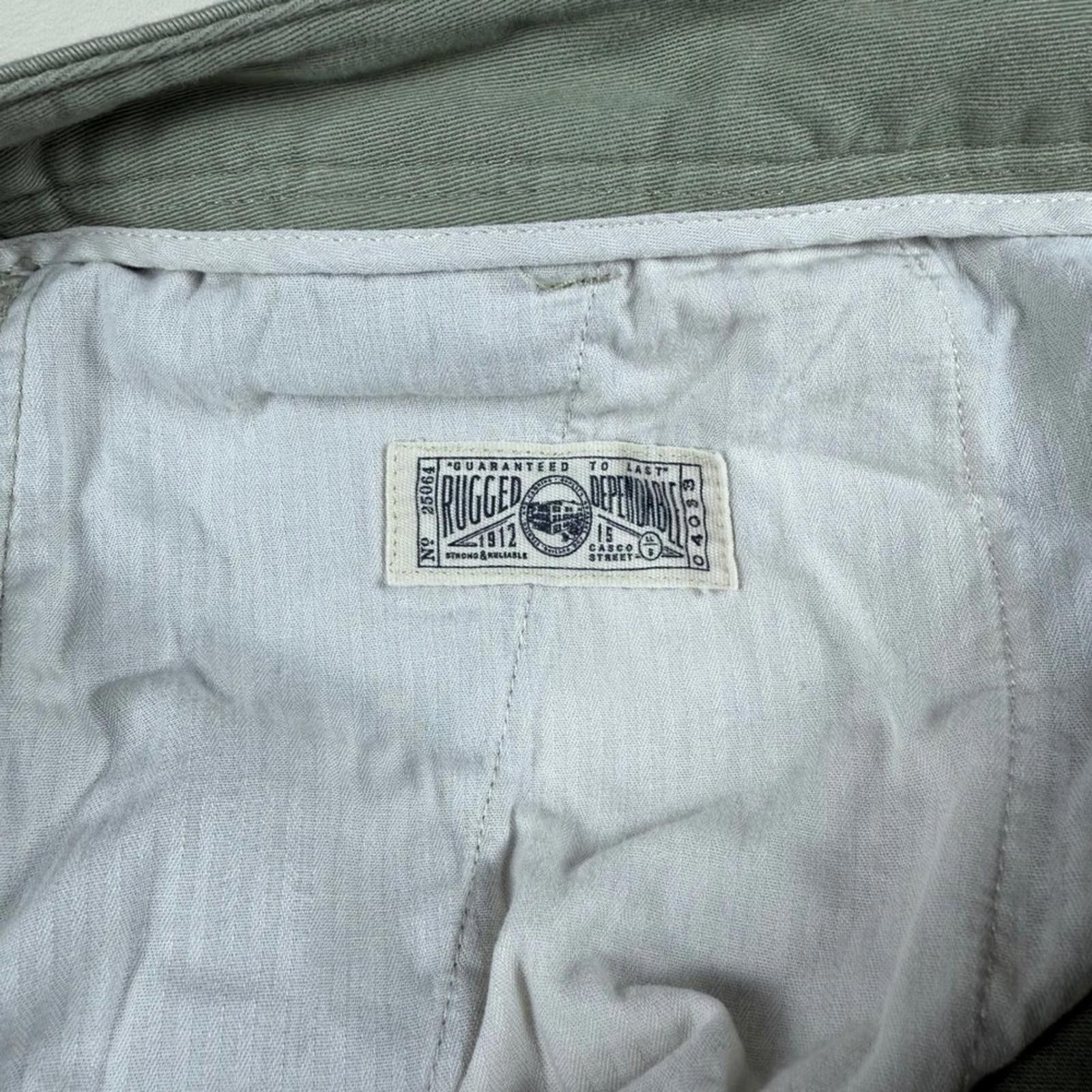 Other LL Bean Signature Women 14 Sage Green Chino Shorts Cotton Size 36" / US 14 / IT 50 - 9 Thumbnail