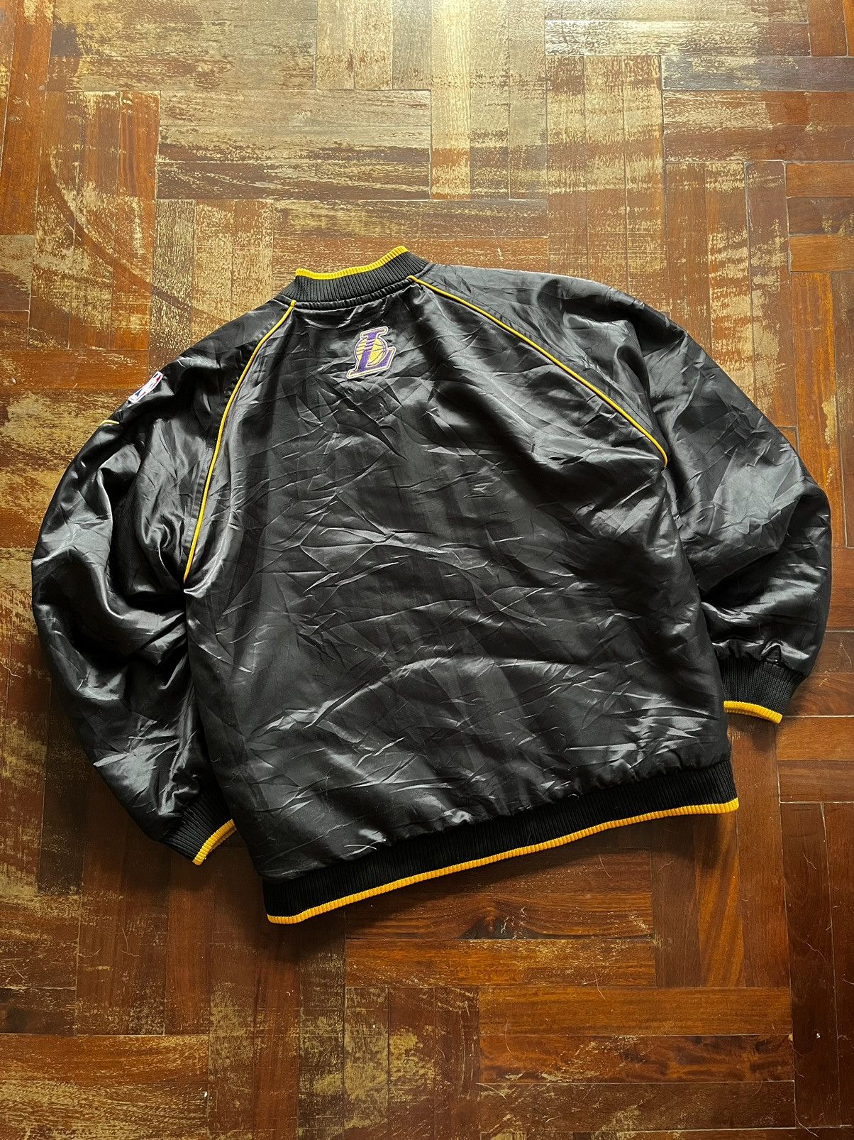 Nike × Vintage Vintage Nike LA Lakers NBA Bomber Jacket Size US S / EU 44-46 / 1 - 4 Thumbnail