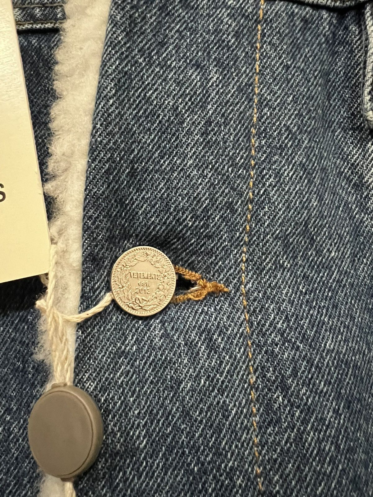 Vetements VETEMENTS shearling lined denim jacket size S $5000 Size US S / EU 44-46 / 1 - 3 Thumbnail