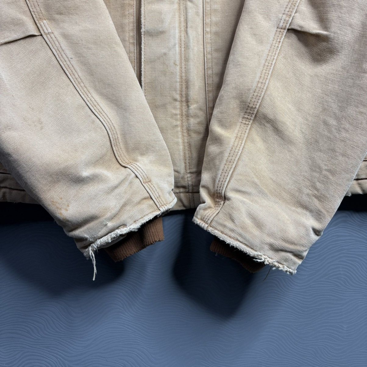 Carhartt × Vintage Vintage 90s RARE Carhartt J02 BRN Quilt lined size large Size US L / EU 52-54 / 3 - 5 Thumbnail