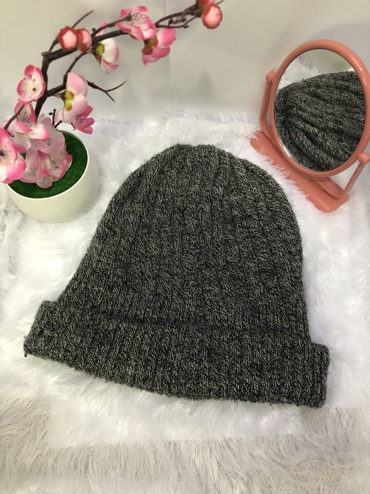 Champion Champion Japan Grey Knit Beanie 55–58cm Embroidered Logo Size ONE SIZE - 3 Thumbnail