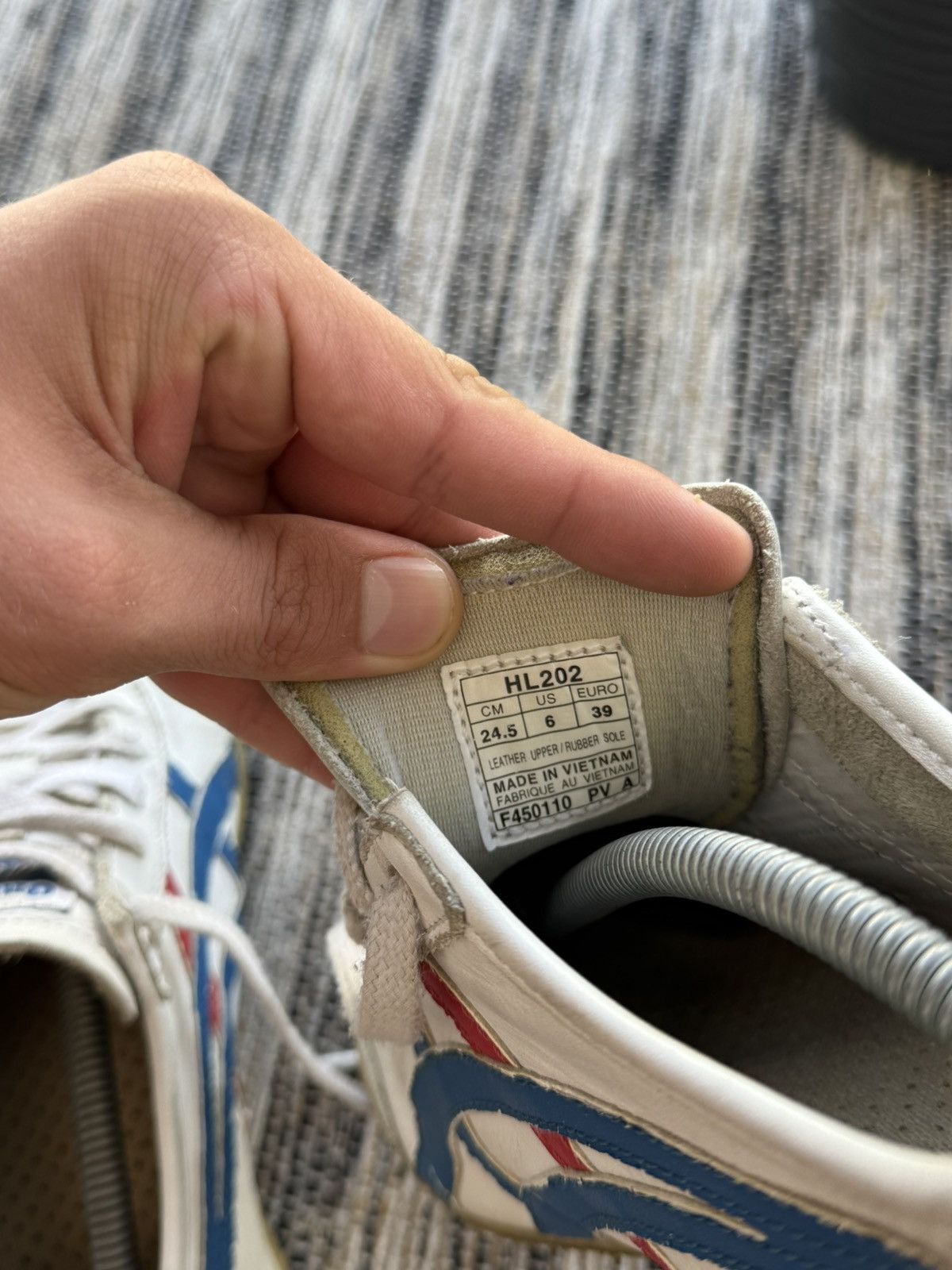 Asics Asics Onitsuka Tiger Mexico 66 Vintage Leather White shoes Size US 9 / IT 39 - 13 Thumbnail