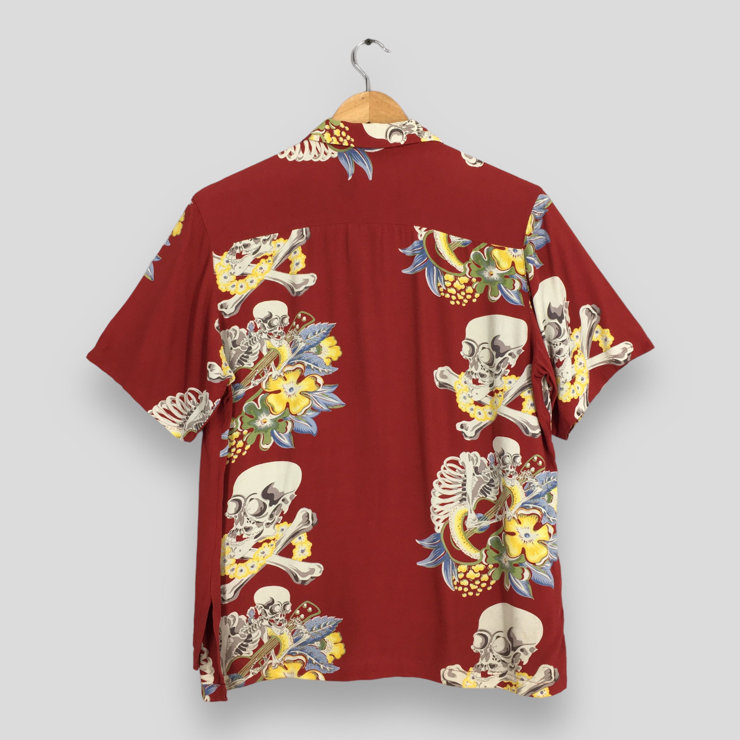 Vintage 80s Hawaiian Skull Bones Japanese Hawaii Shirt Small Size US S / EU 44-46 / 1 - 8 Thumbnail