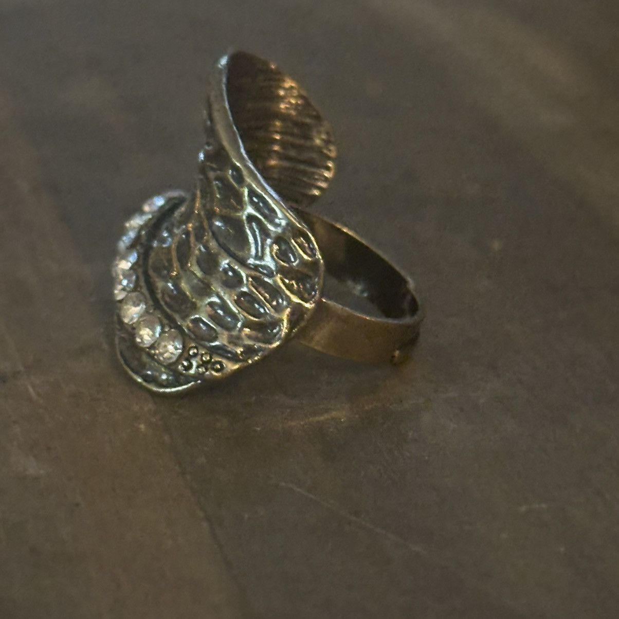 Vintage Vintage bronze tone hammered rhinestone wrap ring Size ONE SIZE - 7 Thumbnail